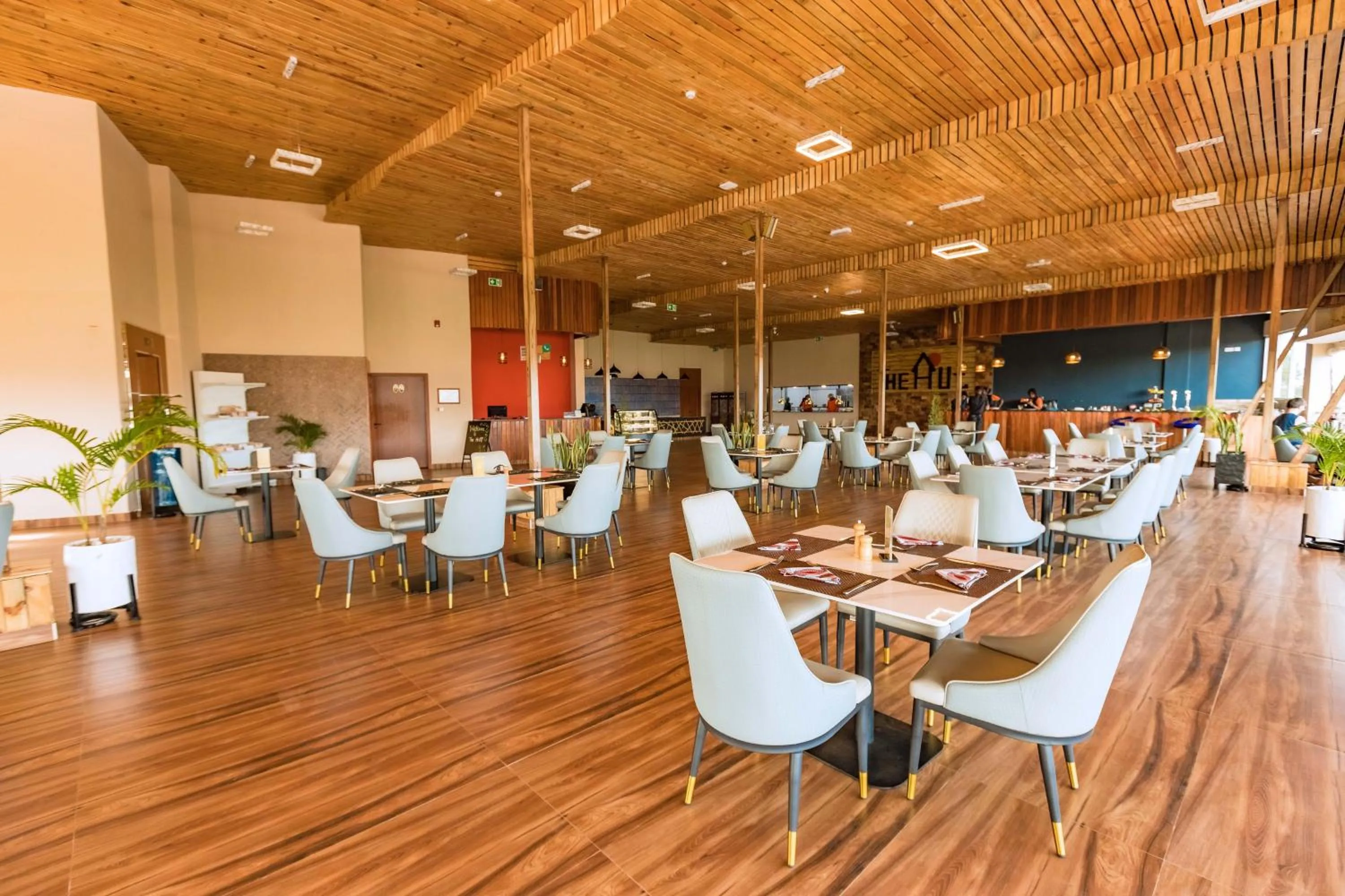 Restaurant/places to eat in The Hut Restaurant & Boutique Hotel