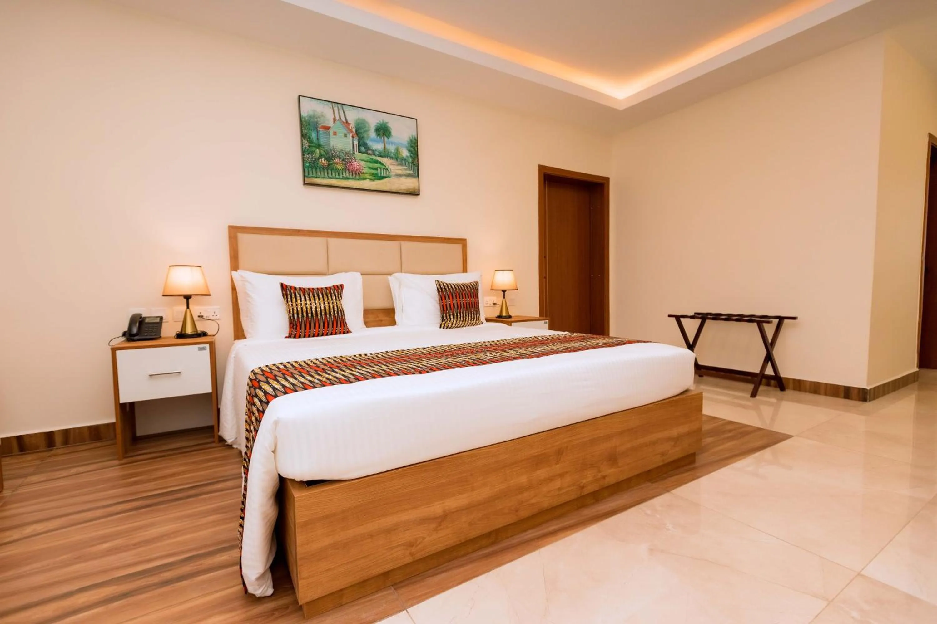 Bedroom, Bed in The Hut Restaurant & Boutique Hotel