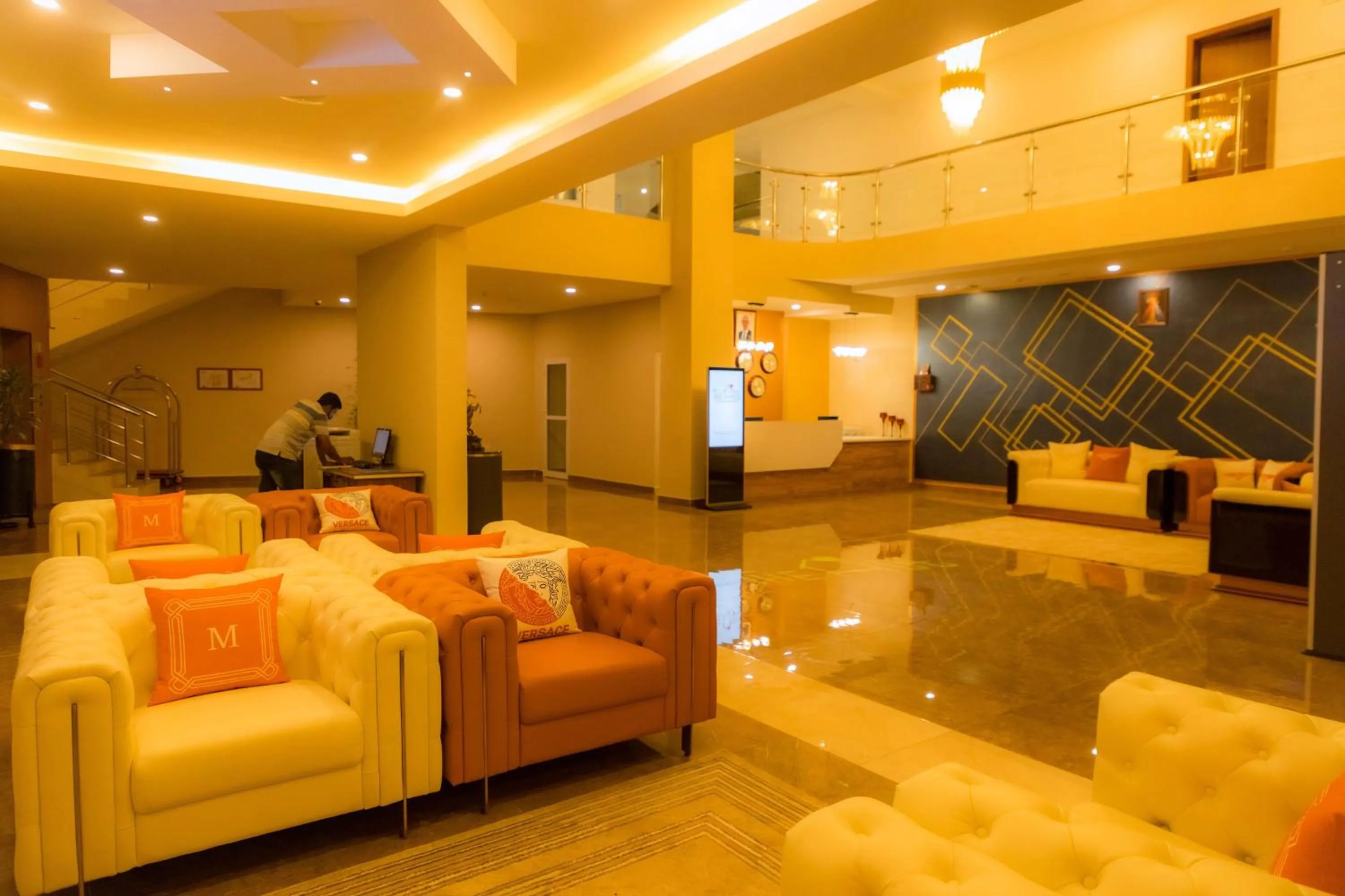 The Hut Restaurant & Boutique Hotel