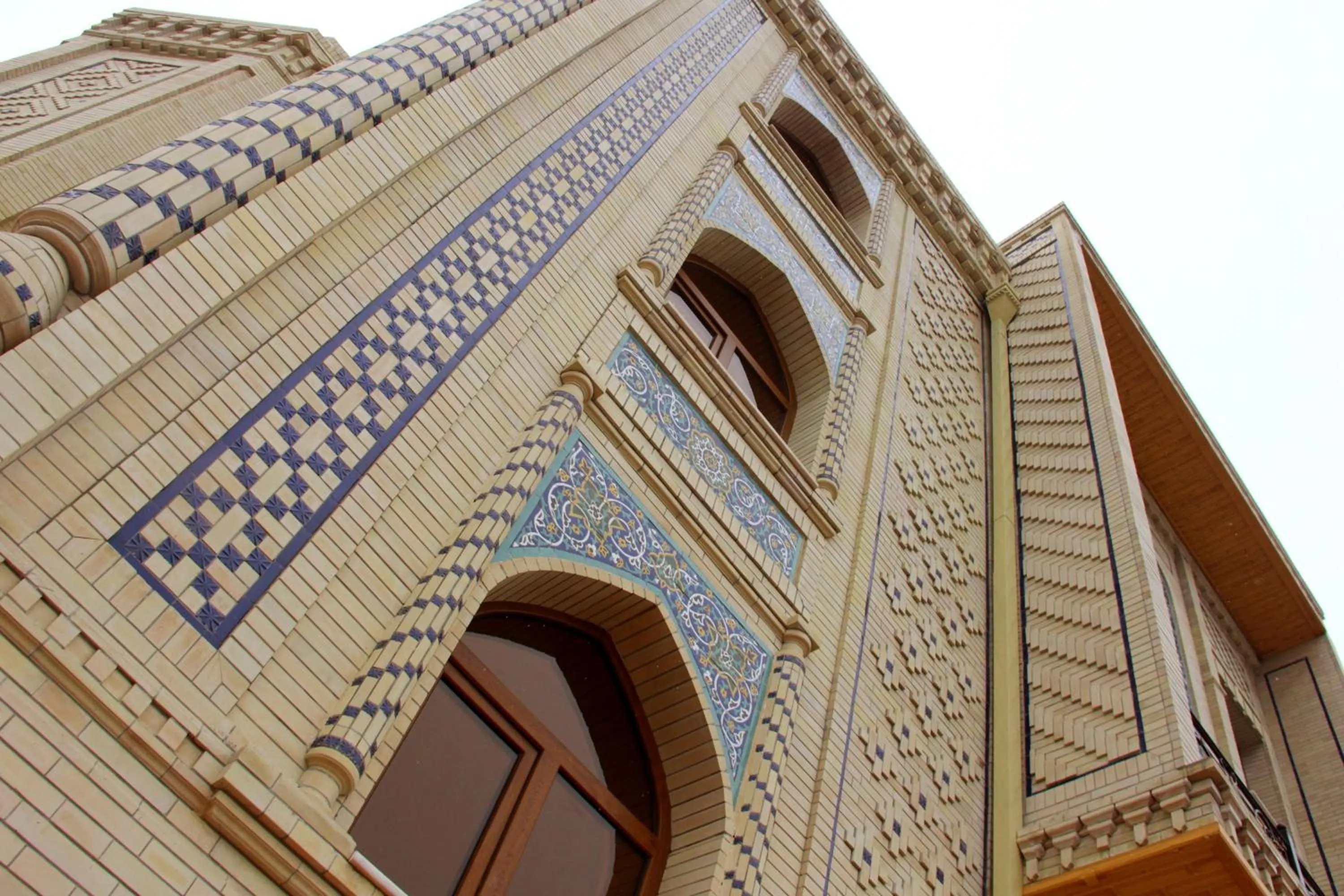Facade/entrance in EmirHan Hotel