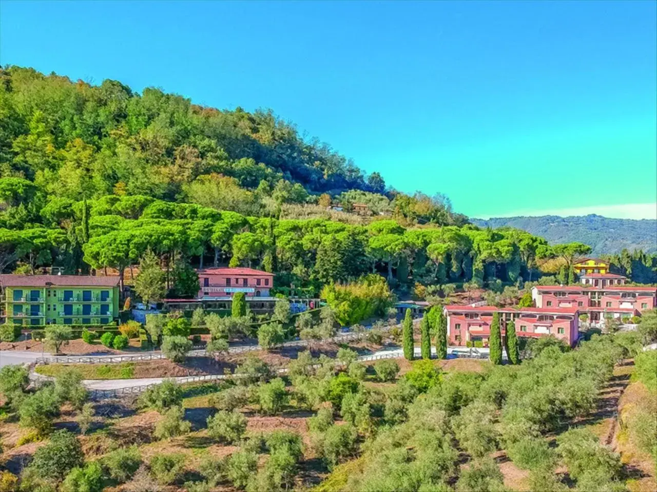 Twin Room in Albergo Santa Barbara Twin Room in Albergo Santa Barbara