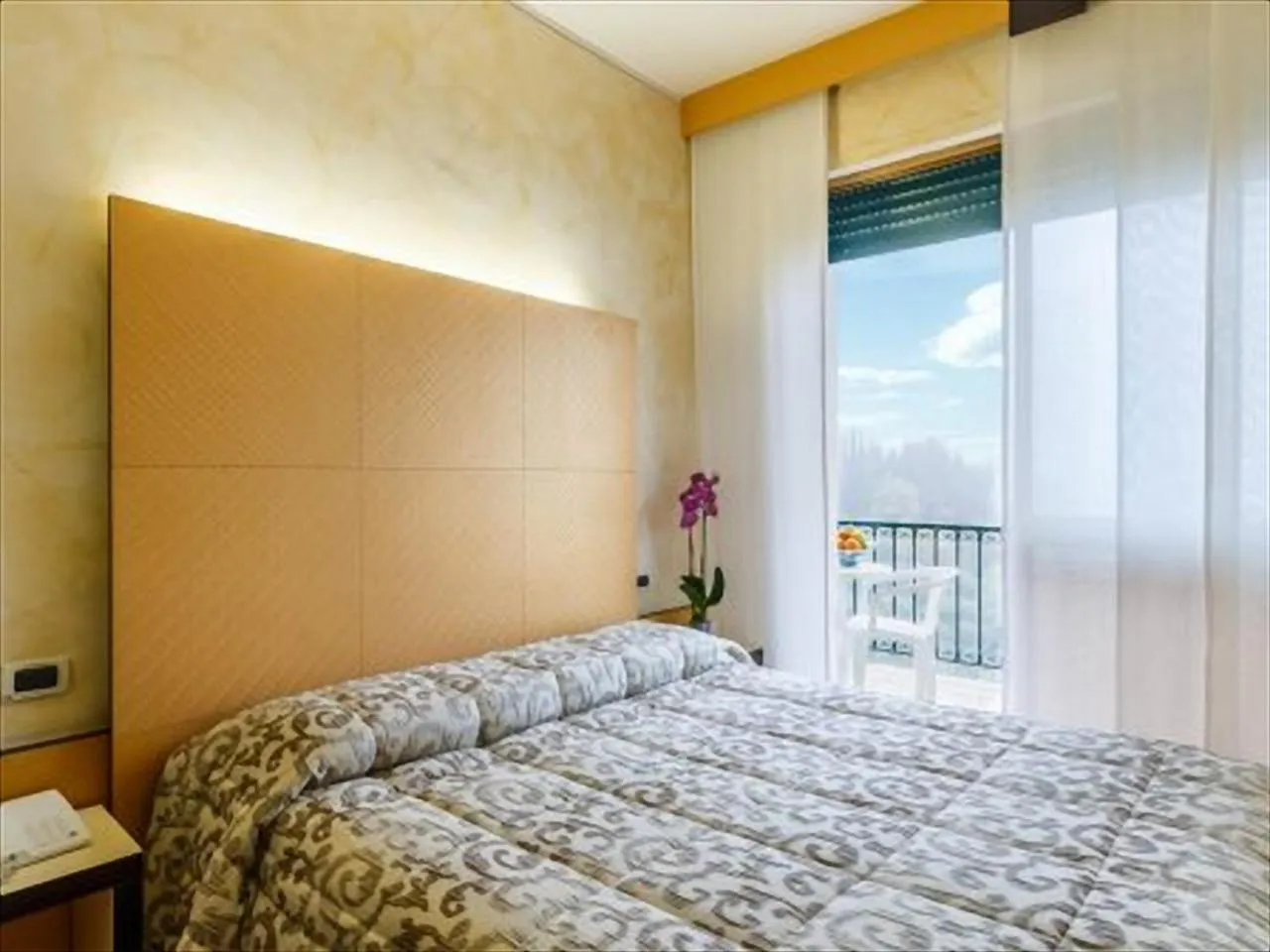 Photo of the whole room, Bed in Albergo Santa Barbara