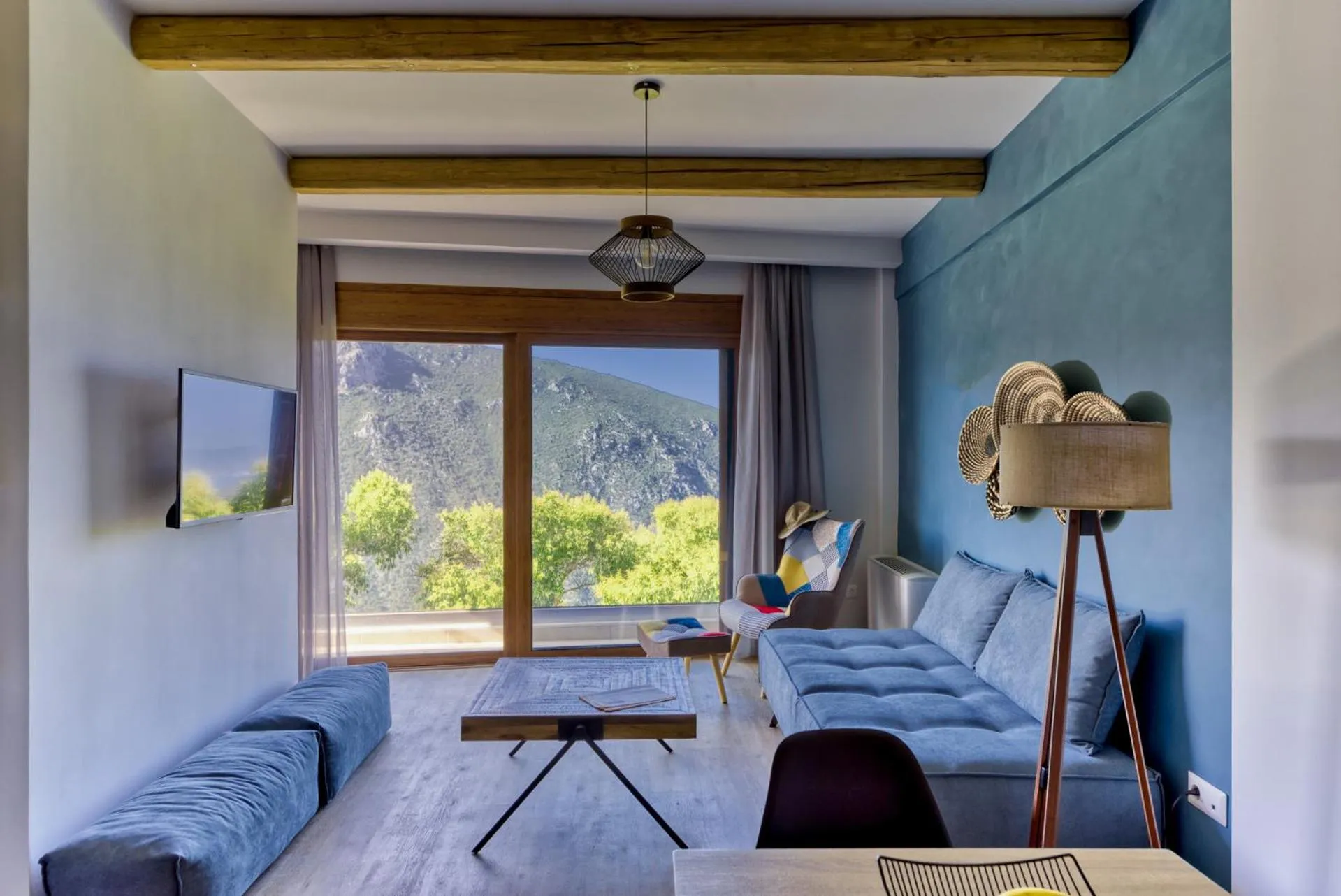 Seating area in Komody Apartments