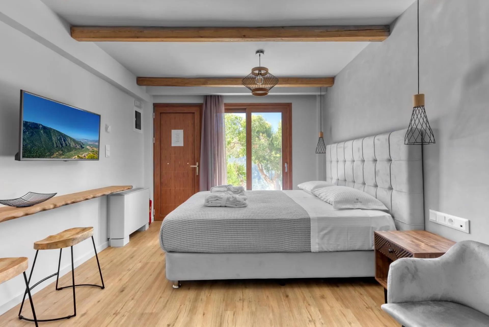 Photo of the whole room, Bed in Komody Apartments