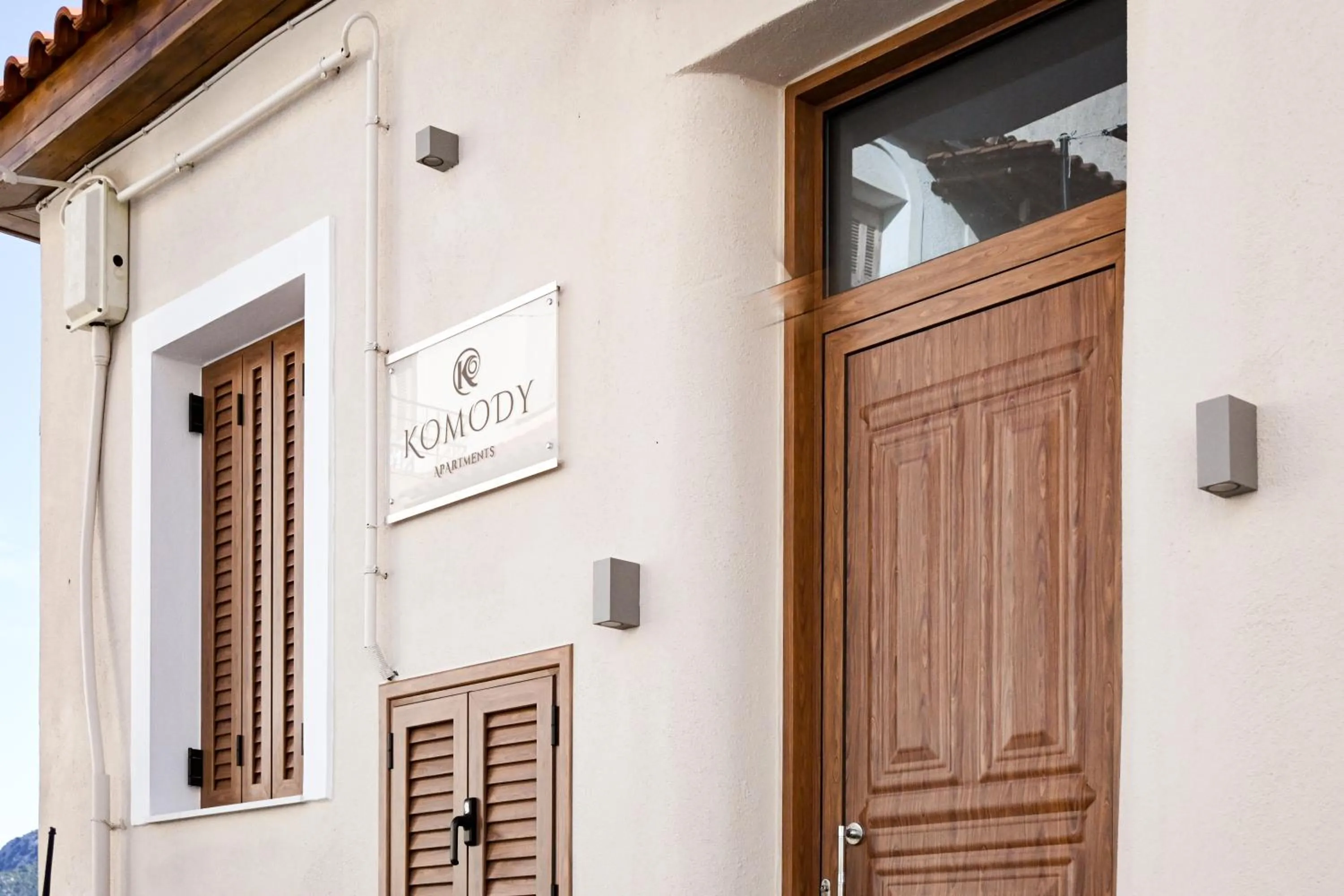 Property building in Komody Apartments