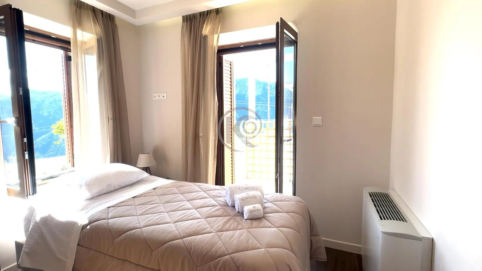 View (from property/room), Bed in Komody Apartments