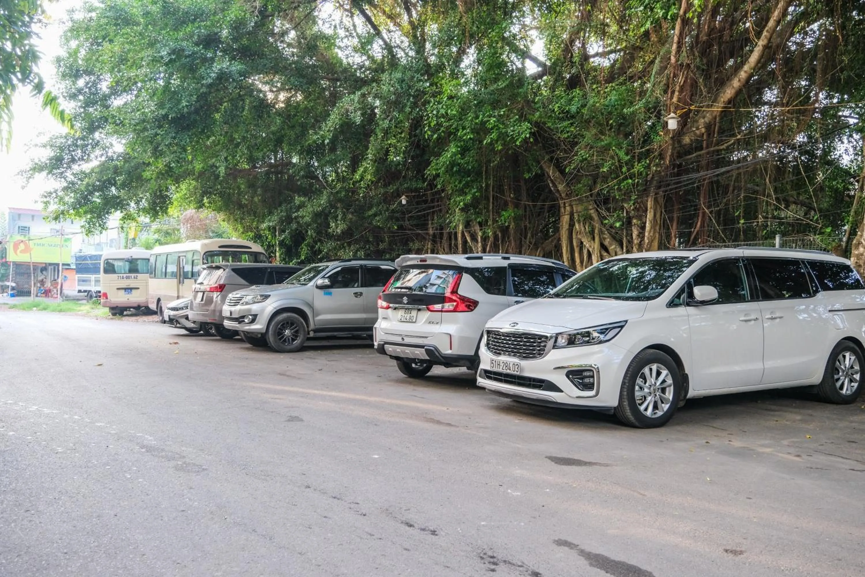 Property building in Linh Phuong 8 Hotel - 24 hours stay