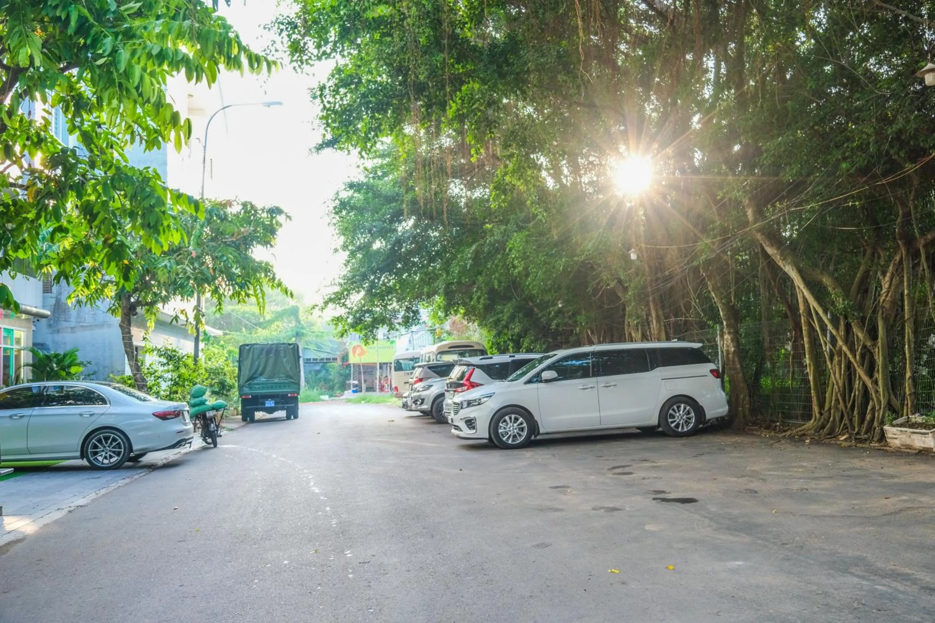 Property building in Linh Phuong 8 Hotel - 24 hours stay