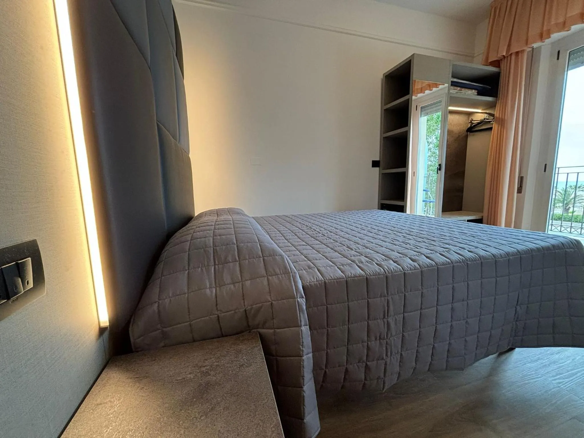 Bed in Hotel Cobalto