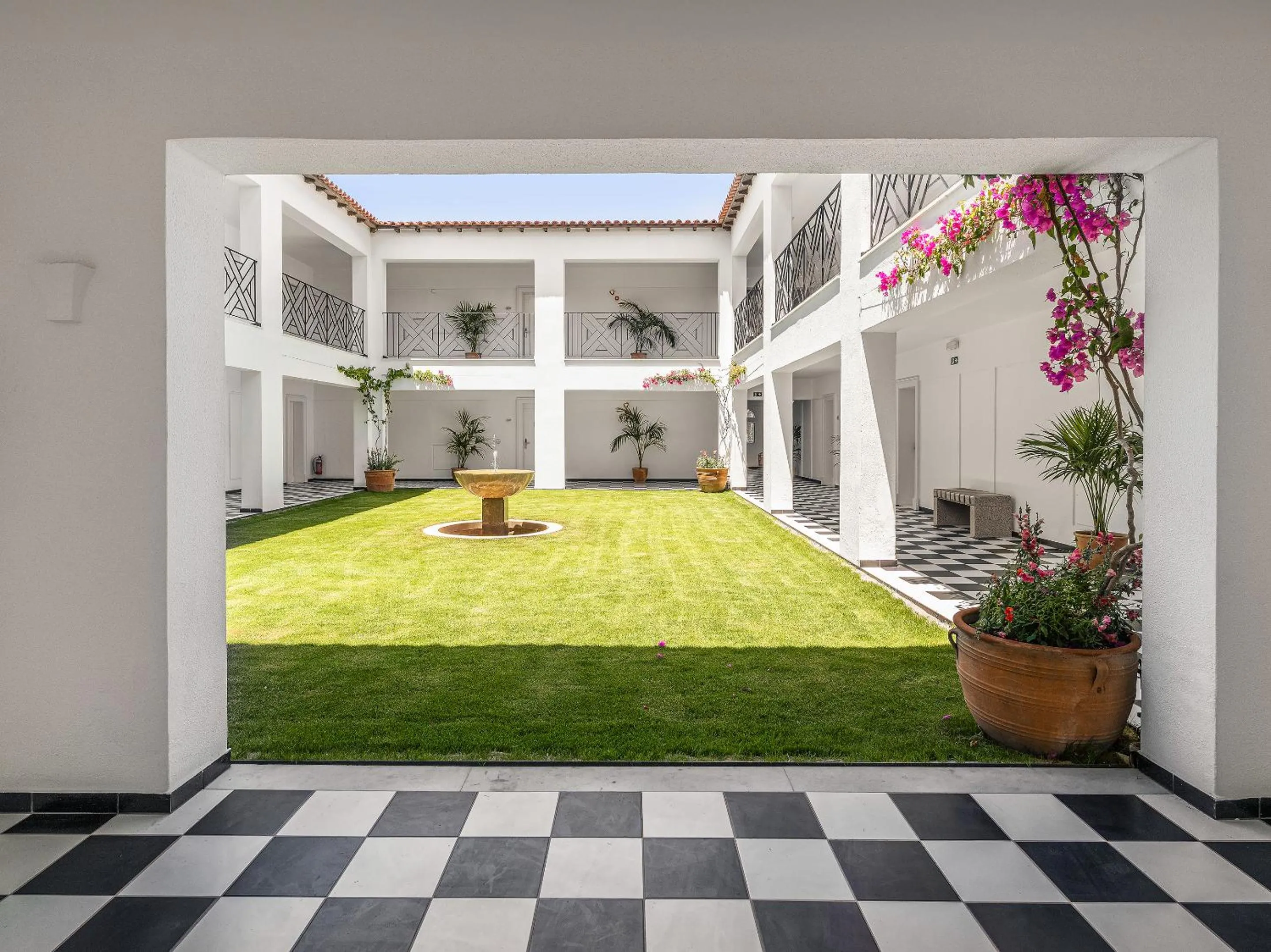 Garden in Caramel, A Grecotel Resort to Live