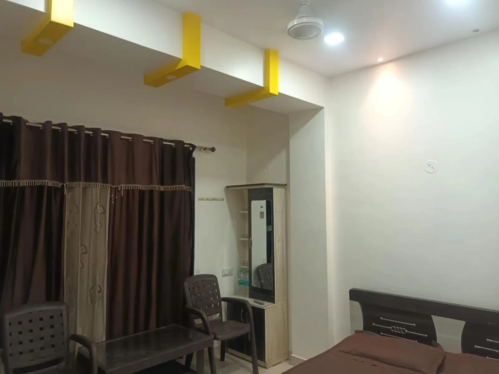 Hemprabha Bed & Breakfast, Ratnagiri