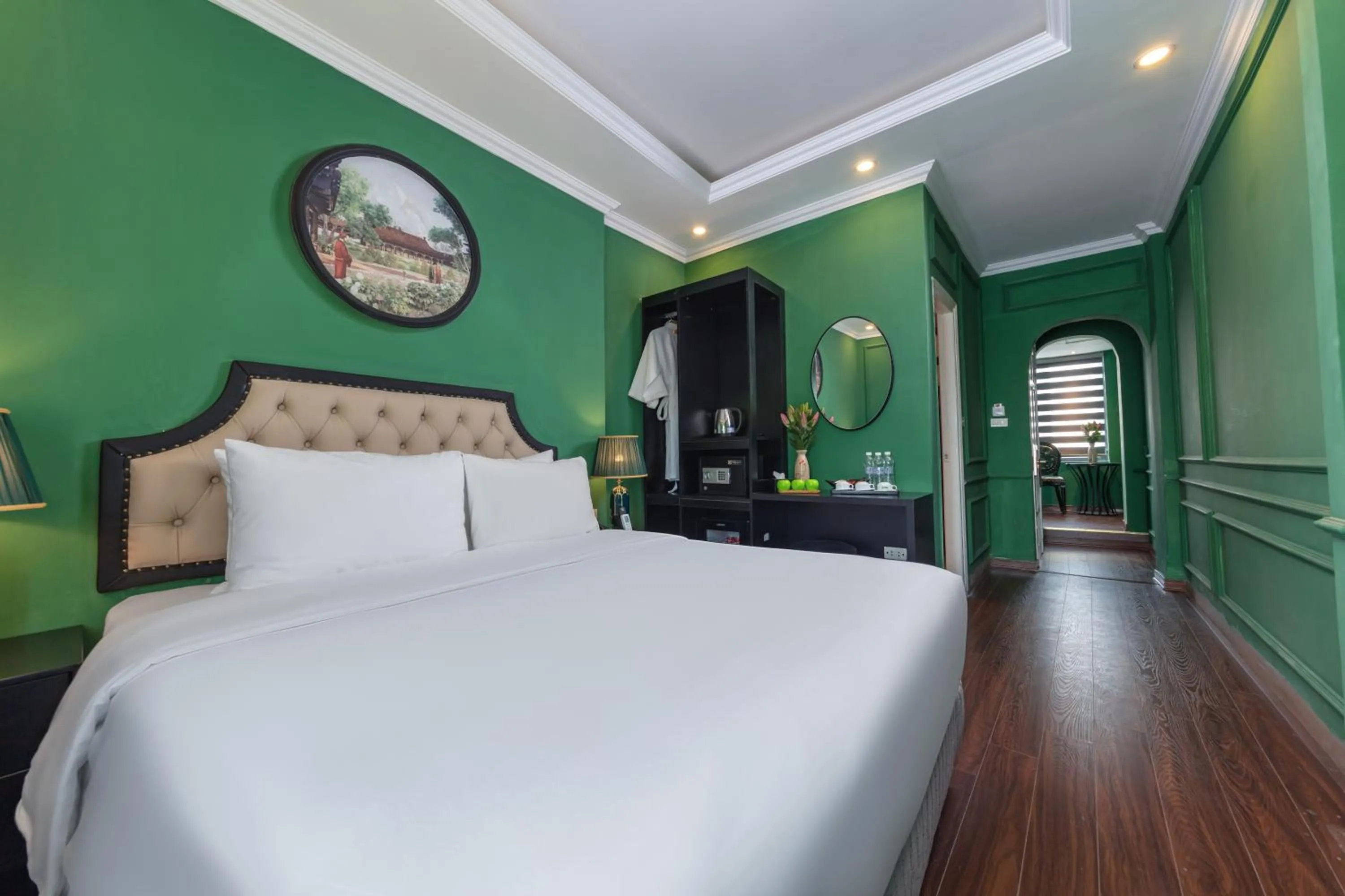 Bed in Madelise Adora Hotel & Travel