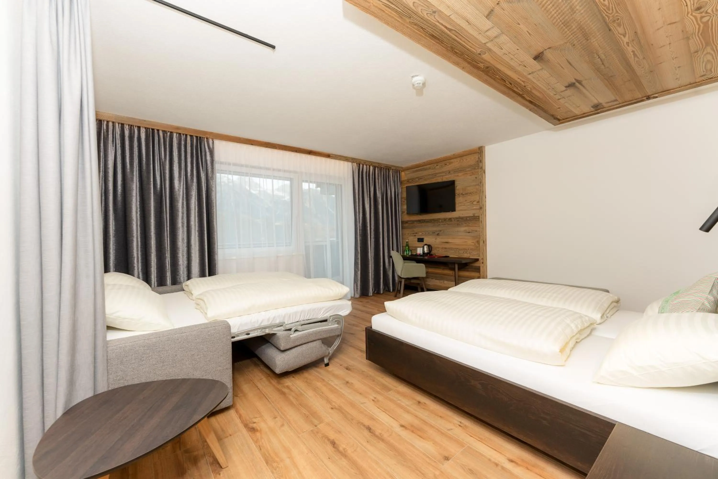 Bedroom, Bed in Hotel Moser