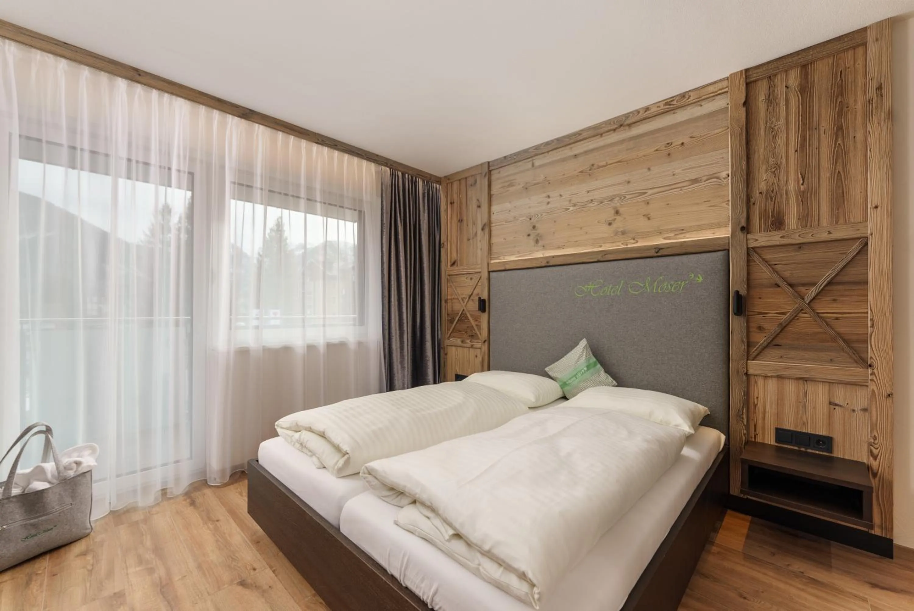 Bedroom, Bed in Hotel Moser