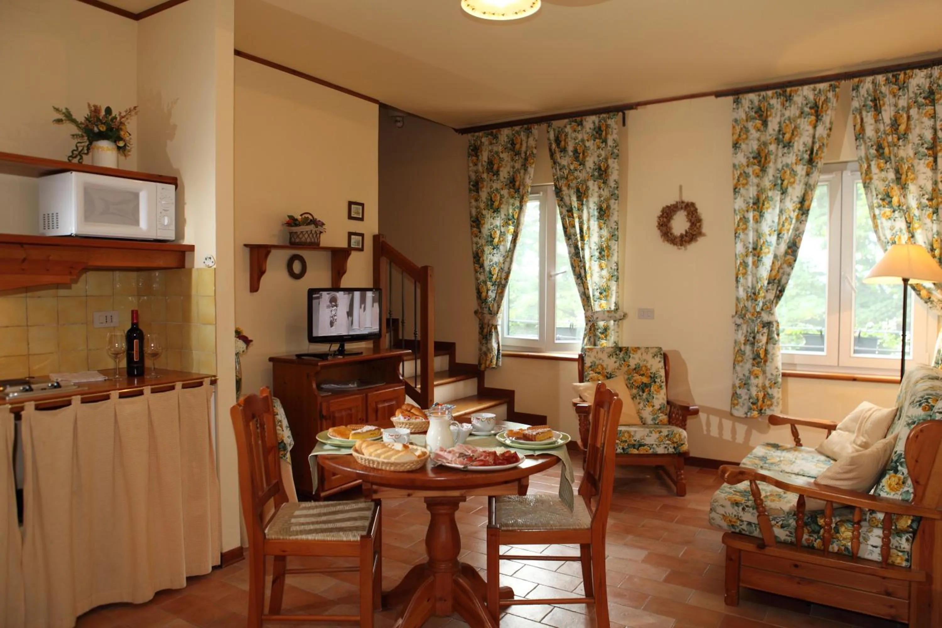 Kitchen or kitchenette in Agriturismo Isola Augusta