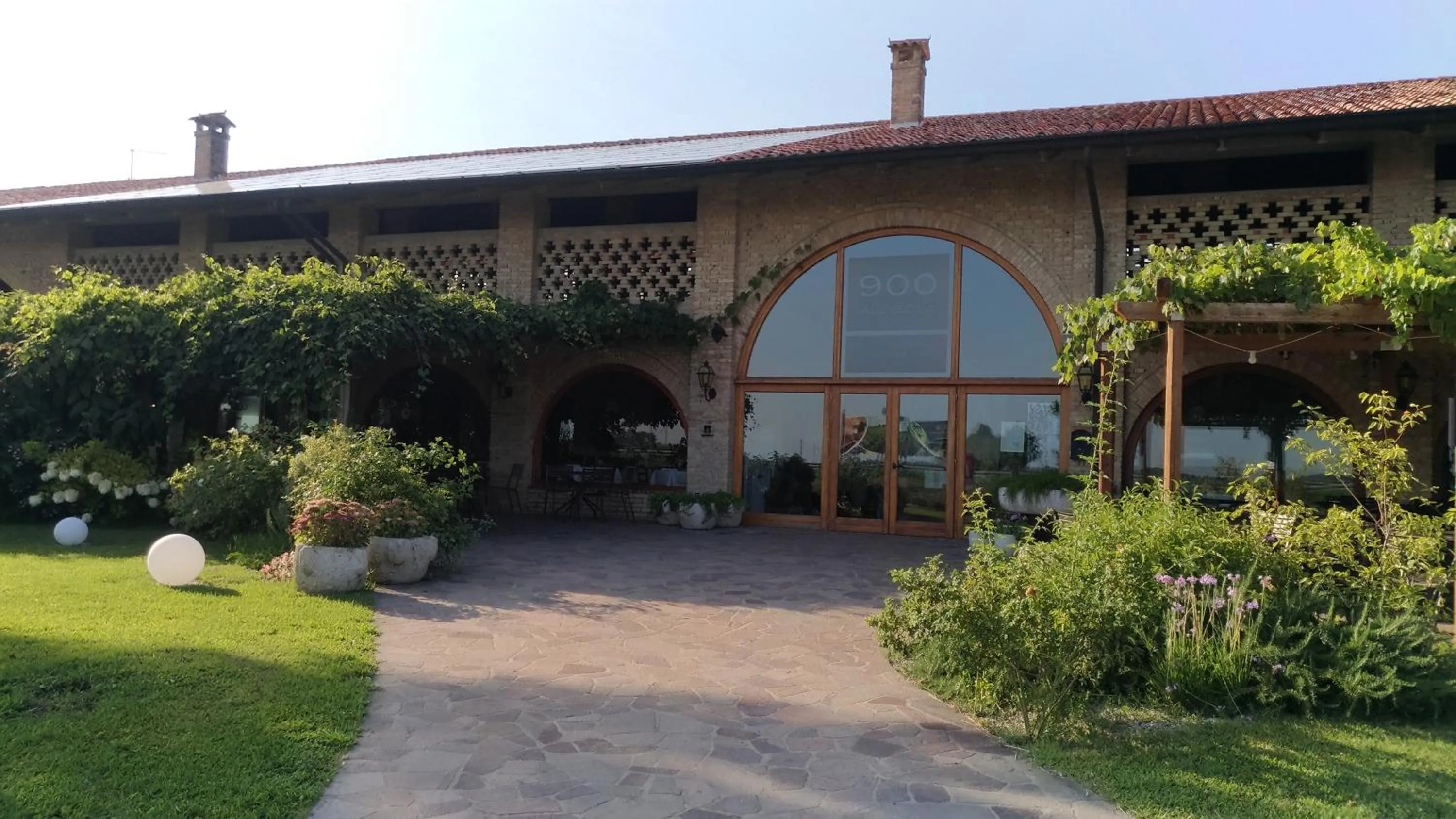 Restaurant/places to eat in Agriturismo Isola Augusta