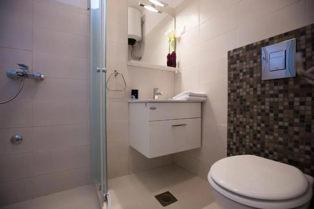 Bathroom in Apartments Villa Roza