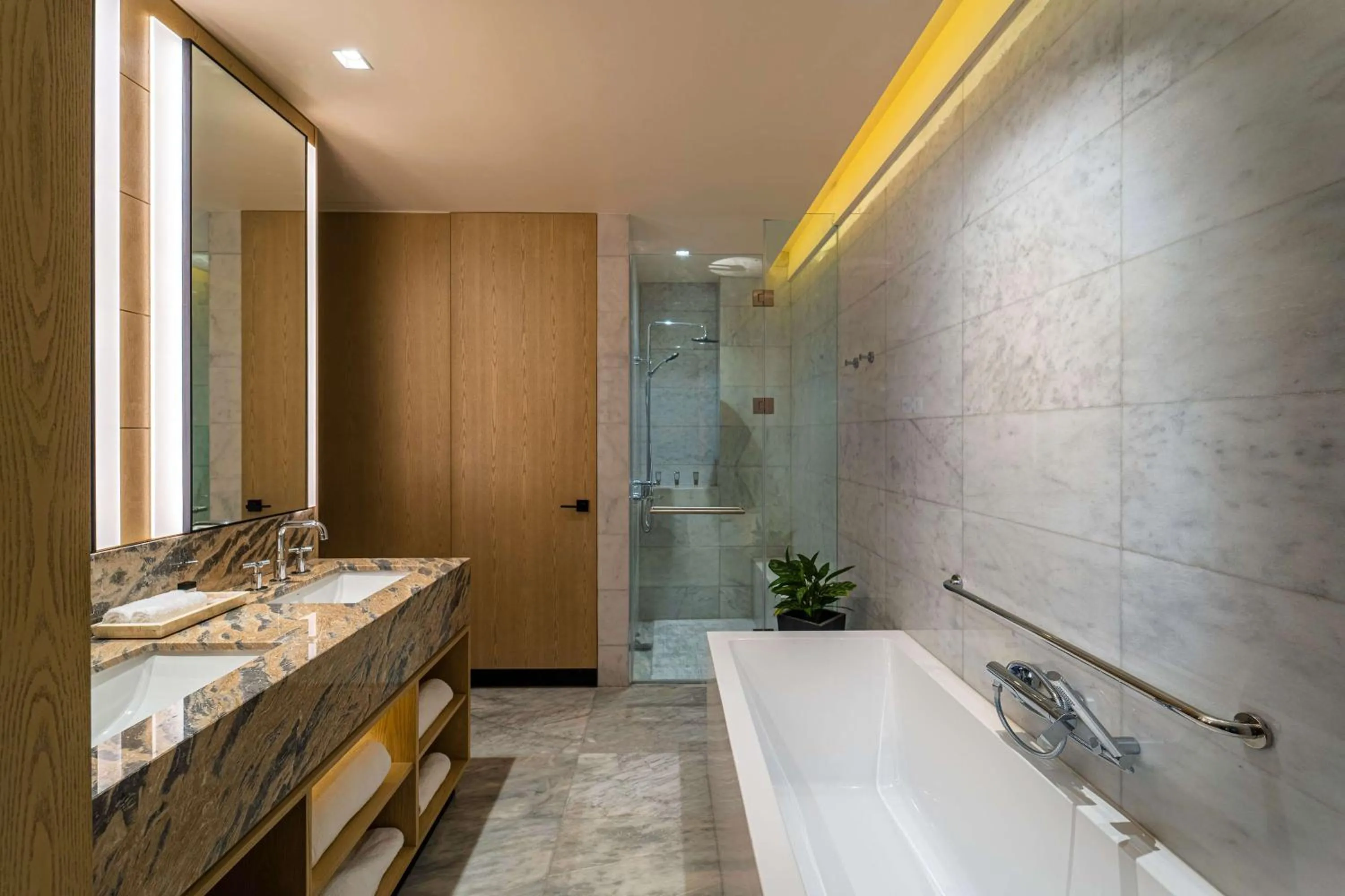 TV and multimedia in Wyndham Grand Barbados Sam Lords Castle All Inclusive Resort