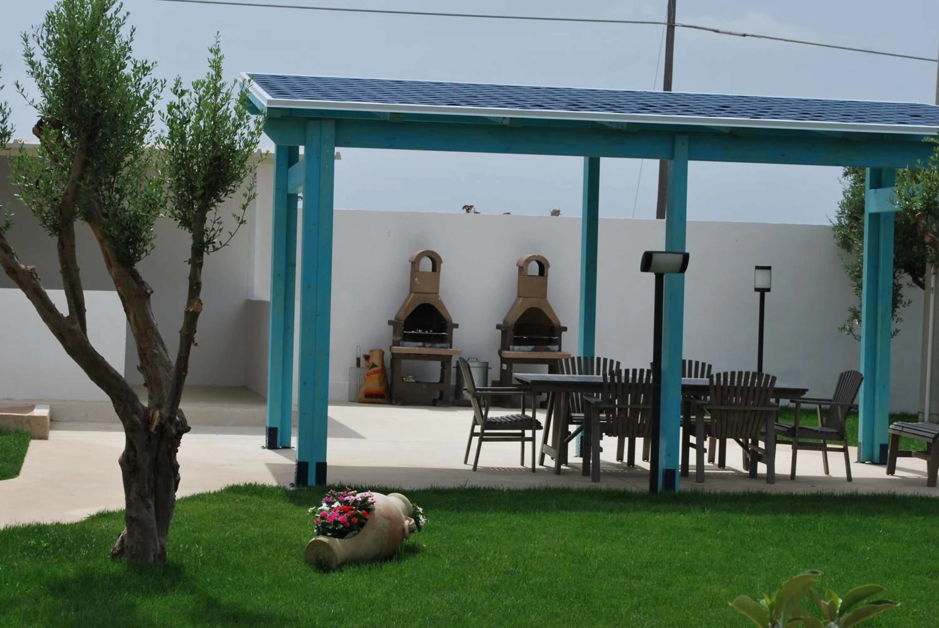 Garden in MareinSicilia Dammusa Residence