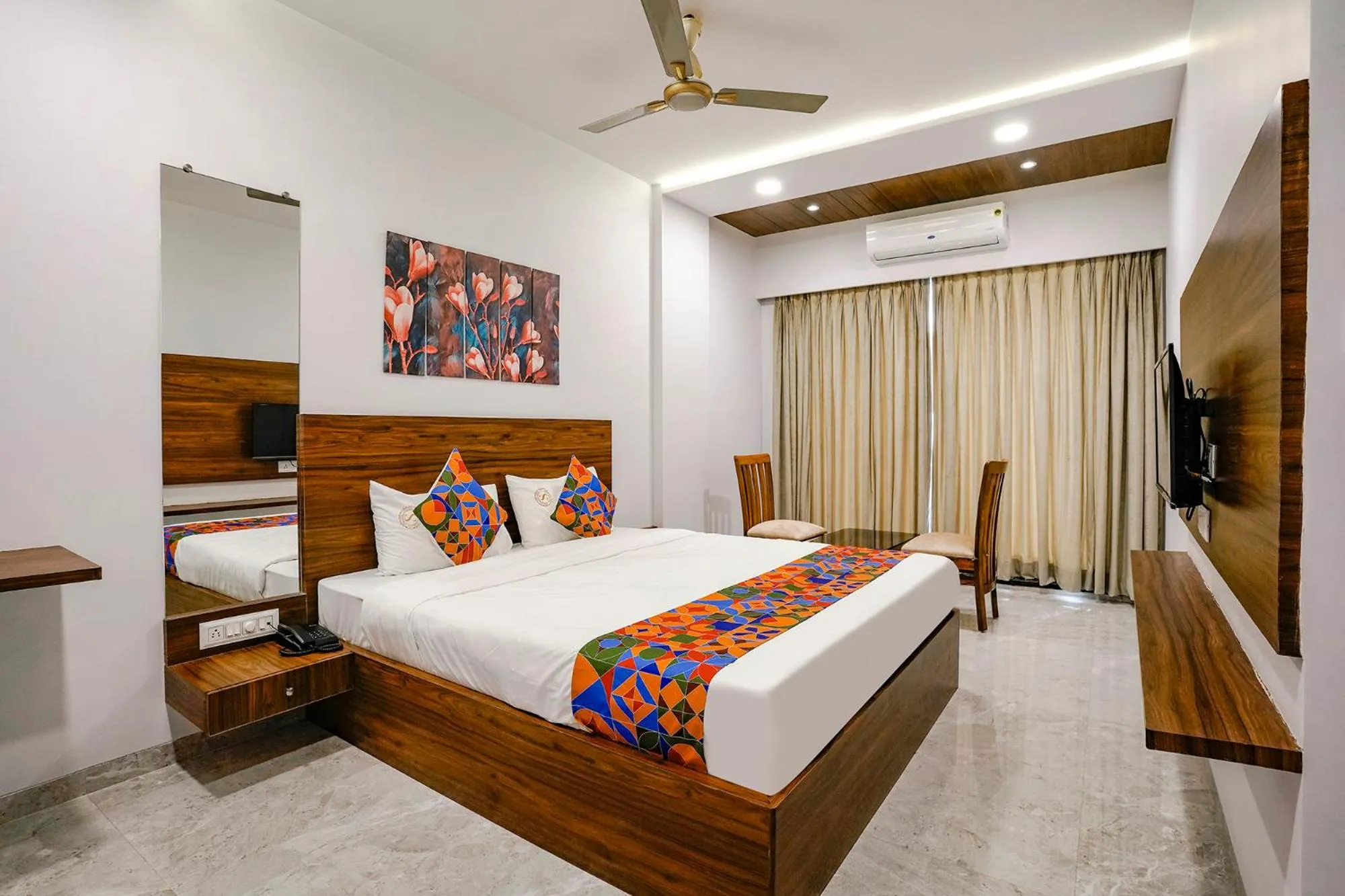 Bed in FabHotel Swaraj