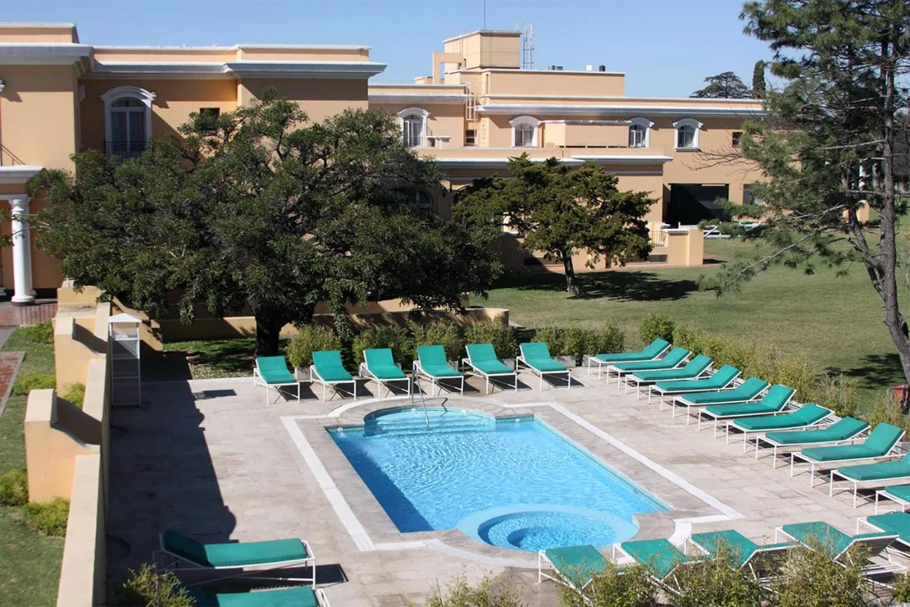 Swimming pool in Hotel Colonial San Nicolás