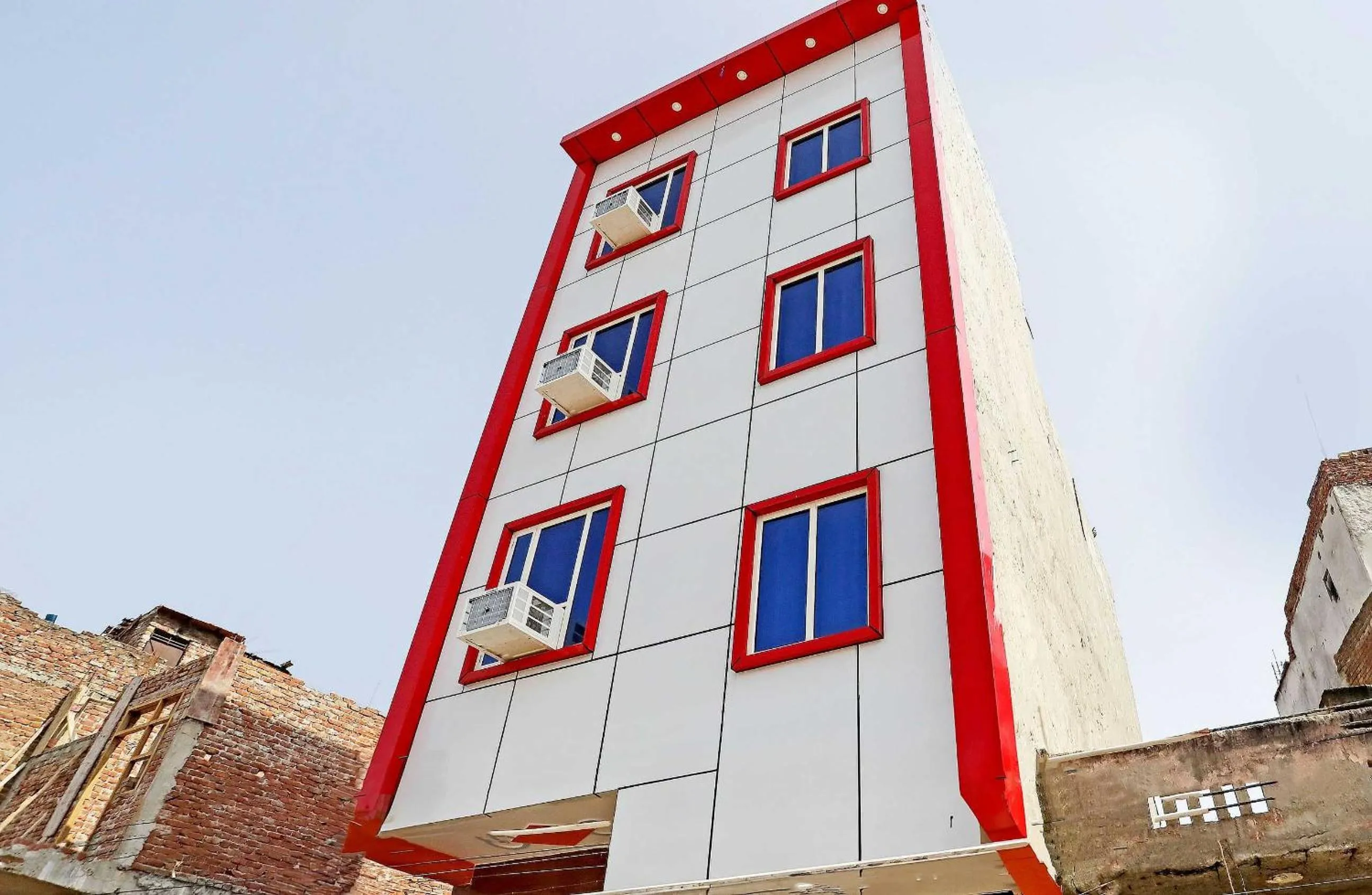 Facade/entrance in Hotel O Sk Inn