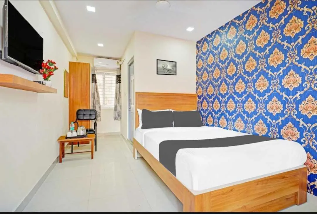 Bedroom, Bed in Hotel O Aafa Garden Restaurant and Lodge