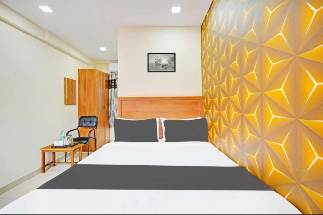 Bedroom, Bed in Hotel O Aafa Garden Restaurant and Lodge