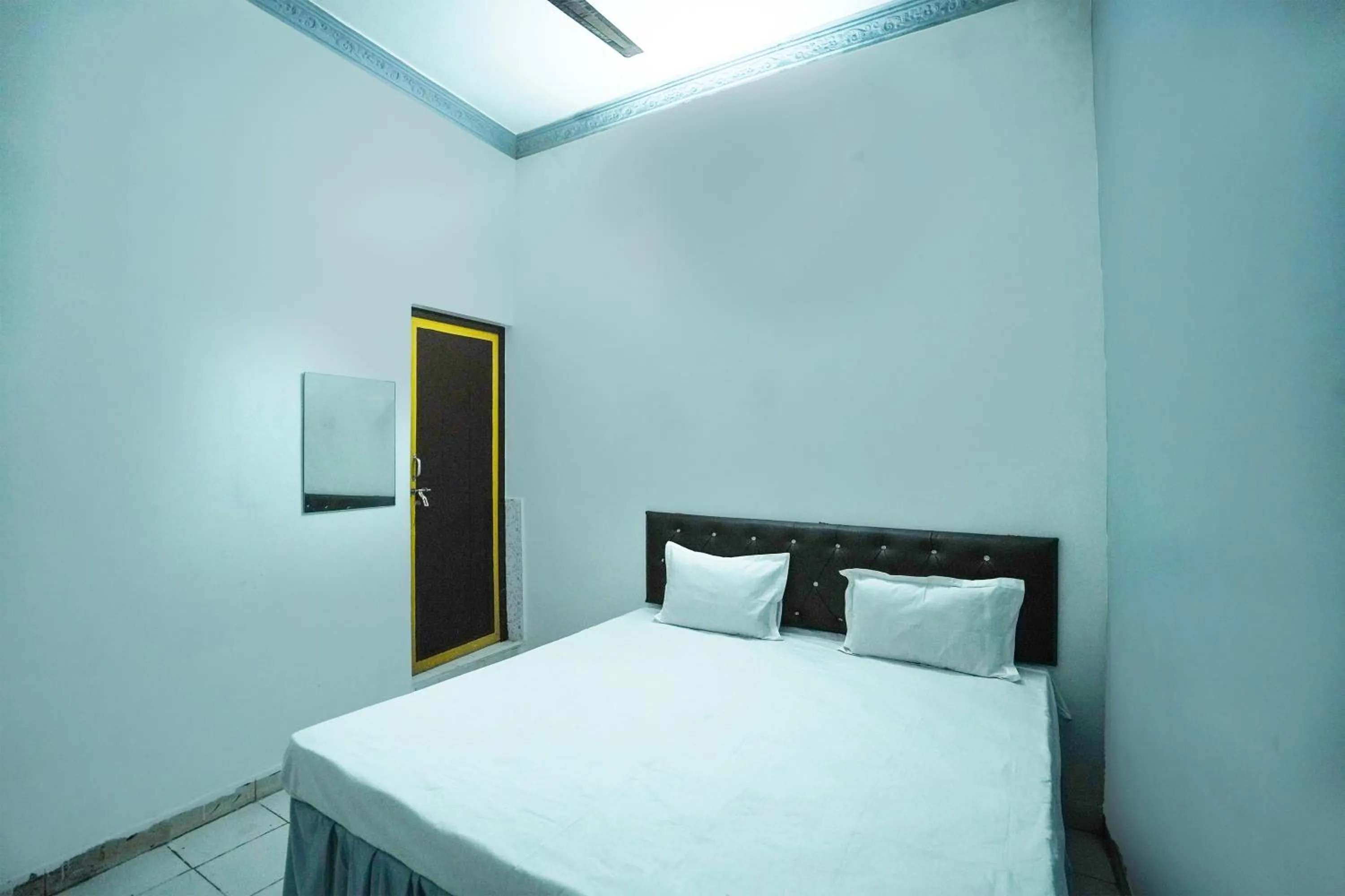 Bedroom in Hotel O Shining Star