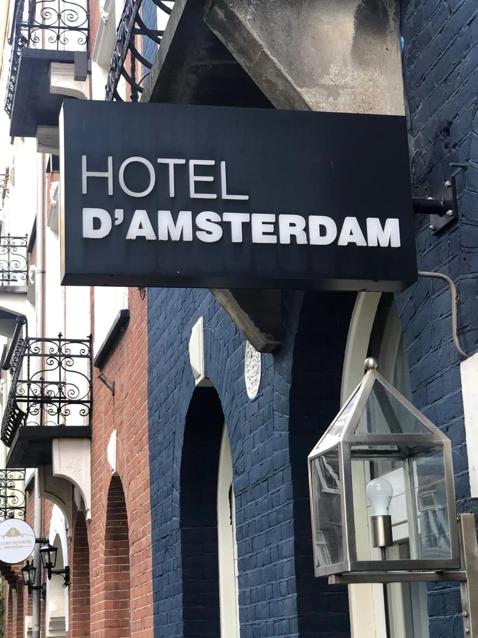 Property logo or sign in Hotel D'Amsterdam Leidsesquare