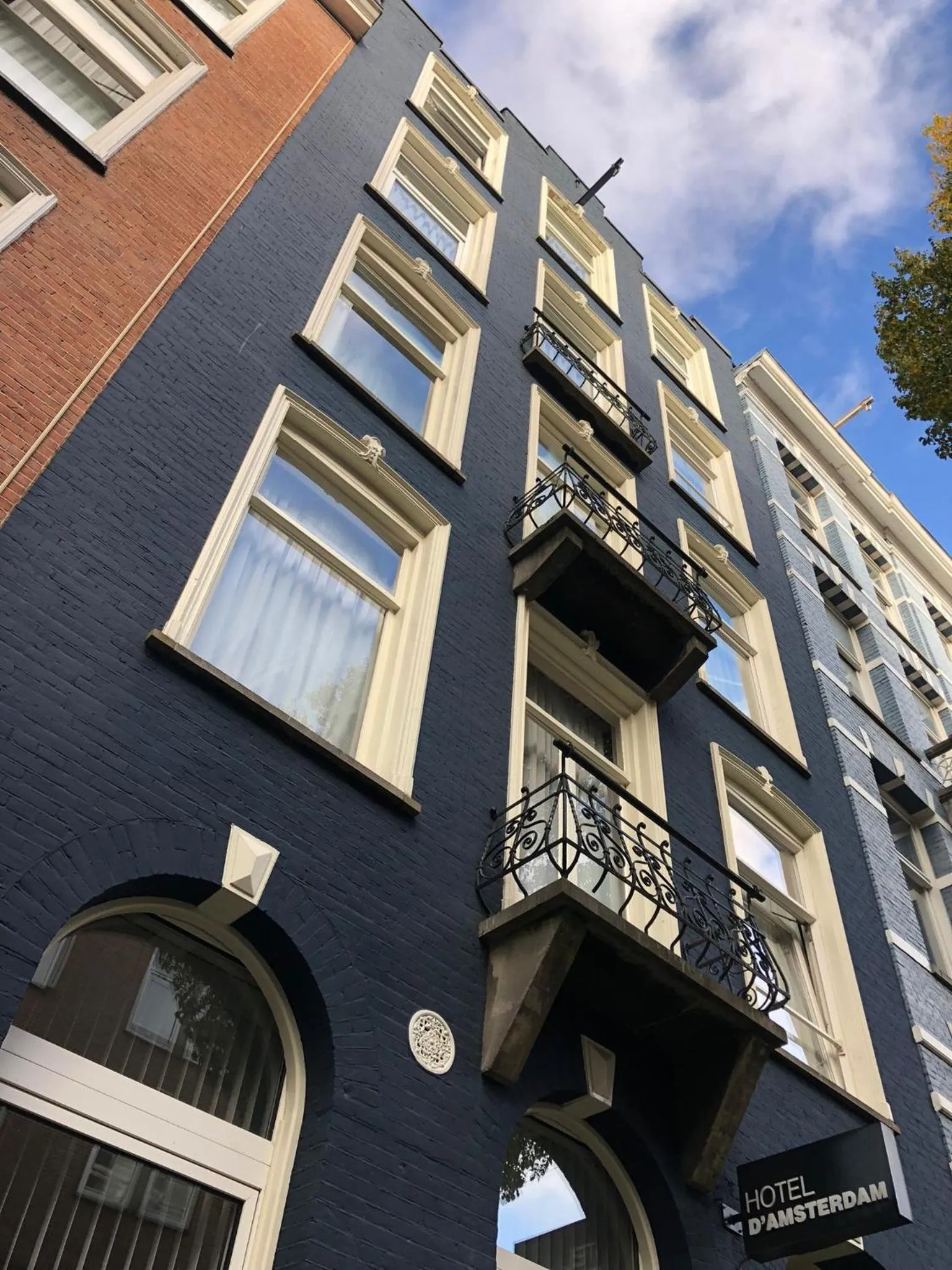 Property building in Hotel D'Amsterdam Leidsesquare