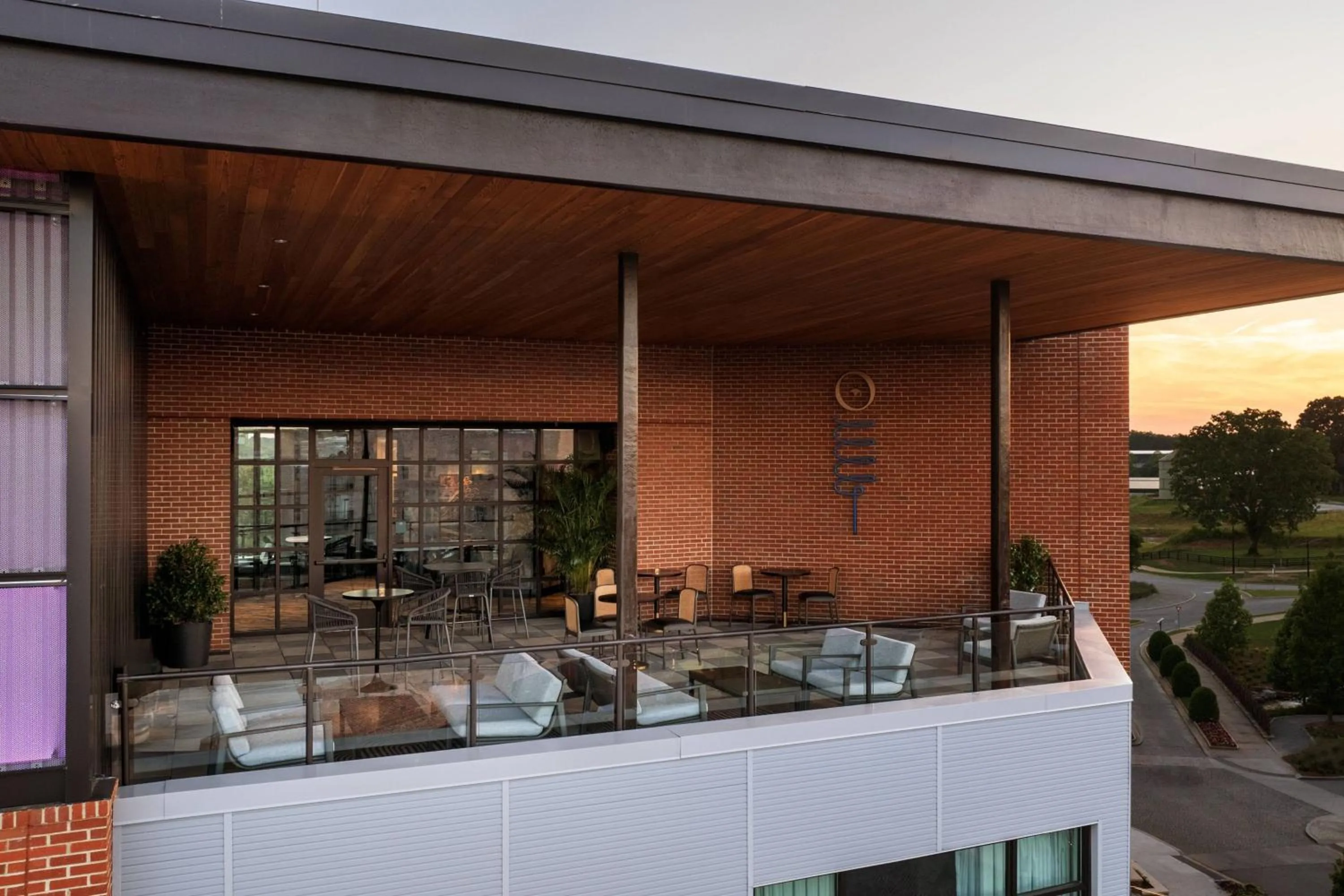 Lounge or bar in Trilith Guesthouse, Fayetteville, GA, a Tribute Portfolio Hotel