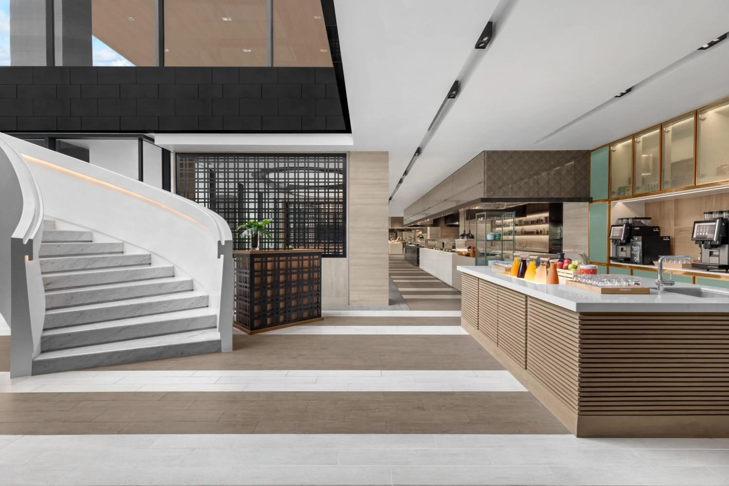 Restaurant/places to eat in Courtyard by Marriott Bangkok Suvarnabhumi Airport