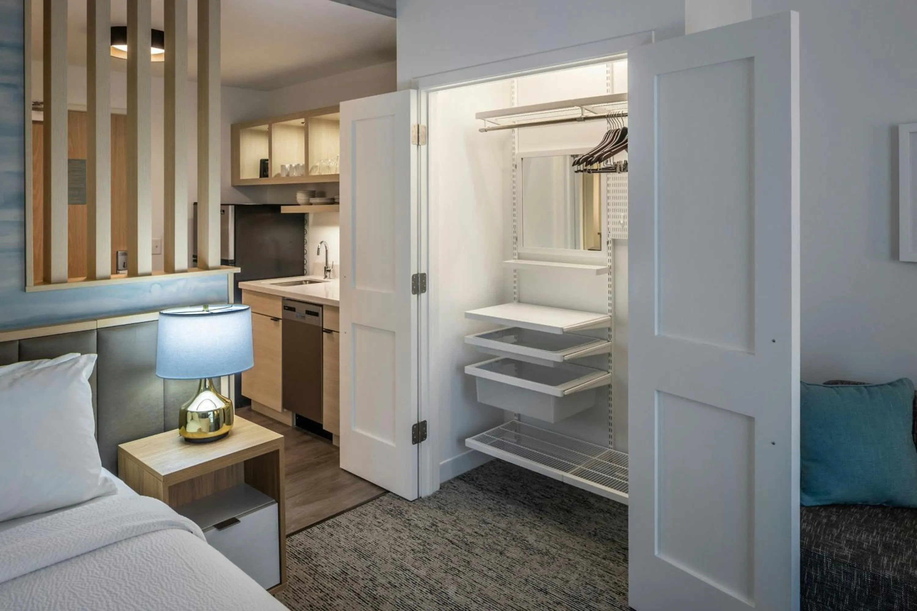 Photo of the whole room, Bed in TownePlace Suites by Marriott Canfield