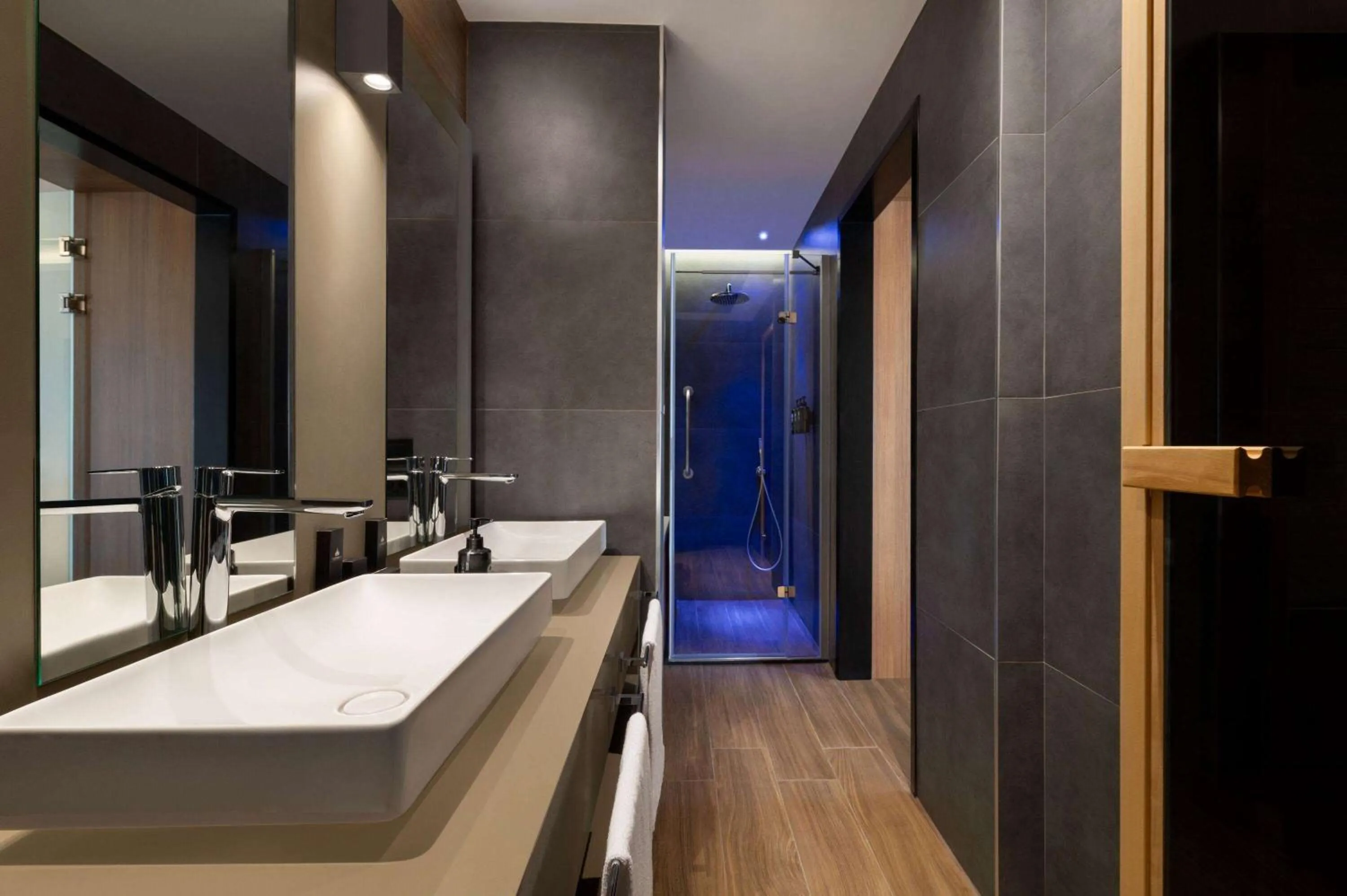 Bathroom in FT Lotus Thermal Hotel&SPA Trademark Collection by Wyndham