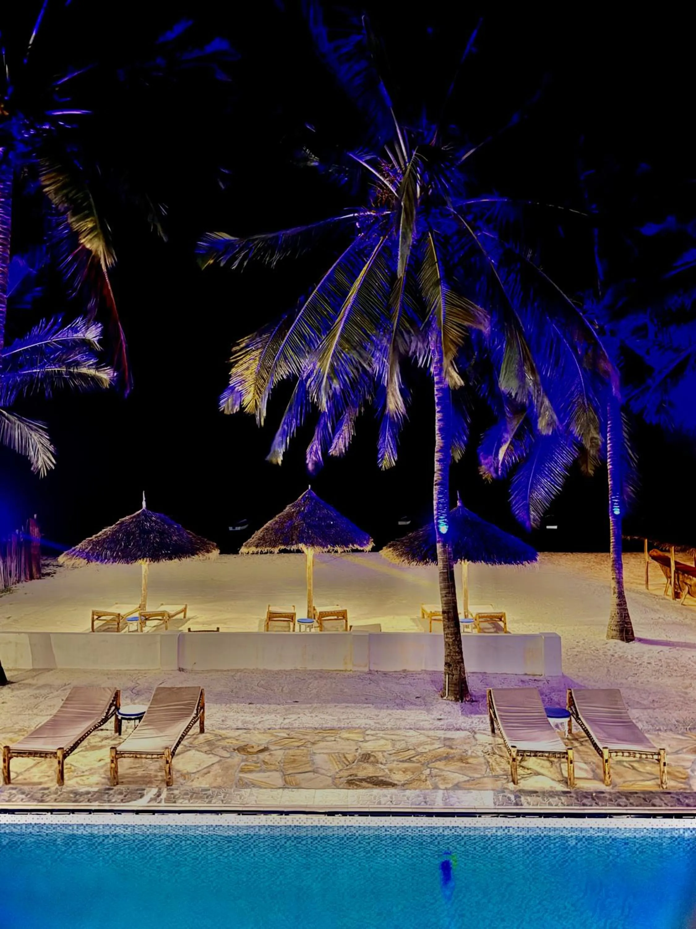 BIANCO AZZURRO Hotel & Restaurant