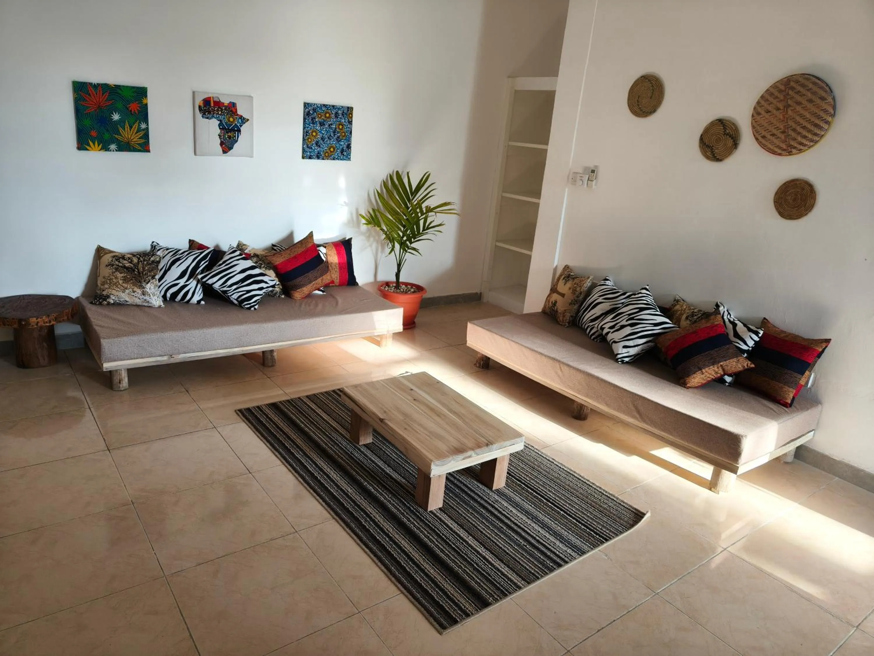 BIANCO AZZURRO Hotel & Restaurant