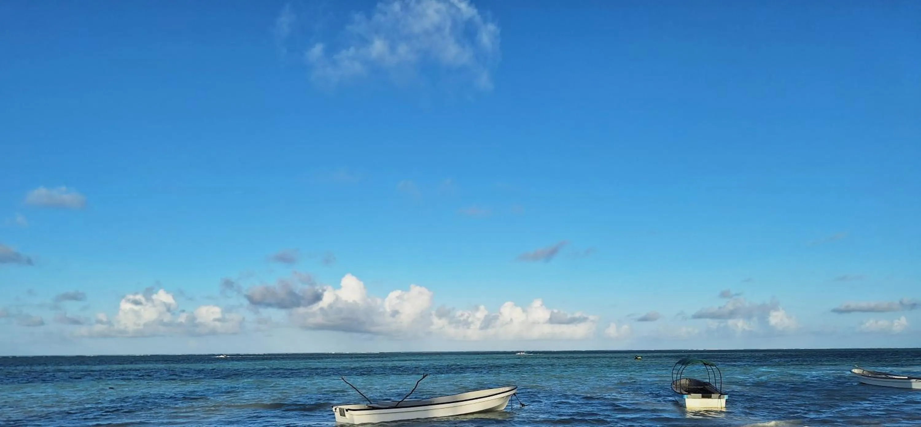 BIANCO AZZURRO Hotel & Restaurant