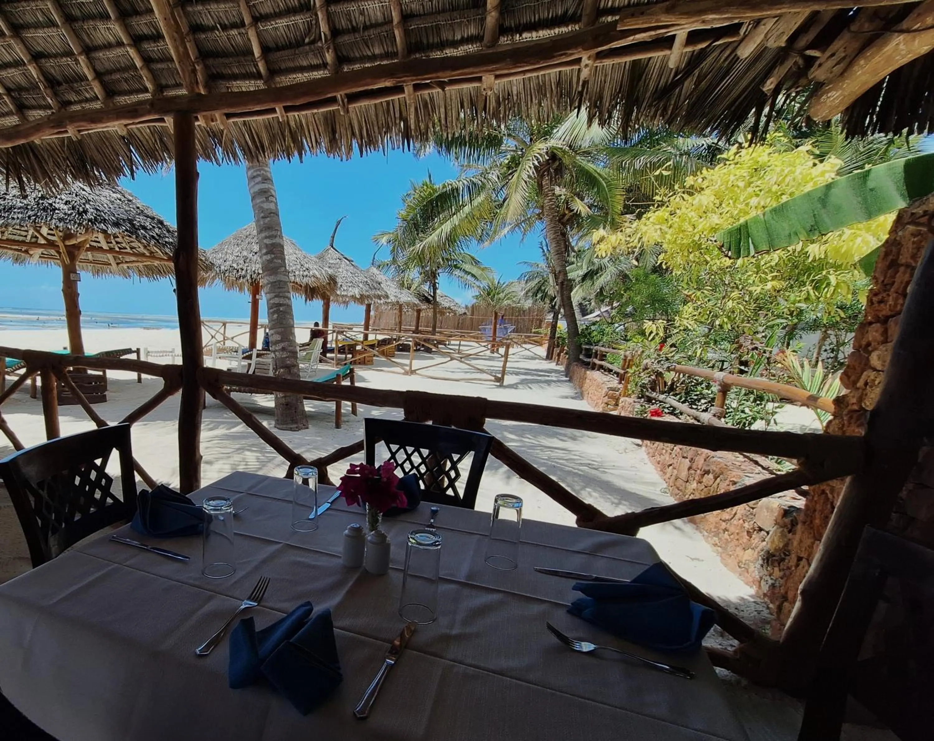 Restaurant/places to eat in BIANCO AZZURRO Hotel & Restaurant