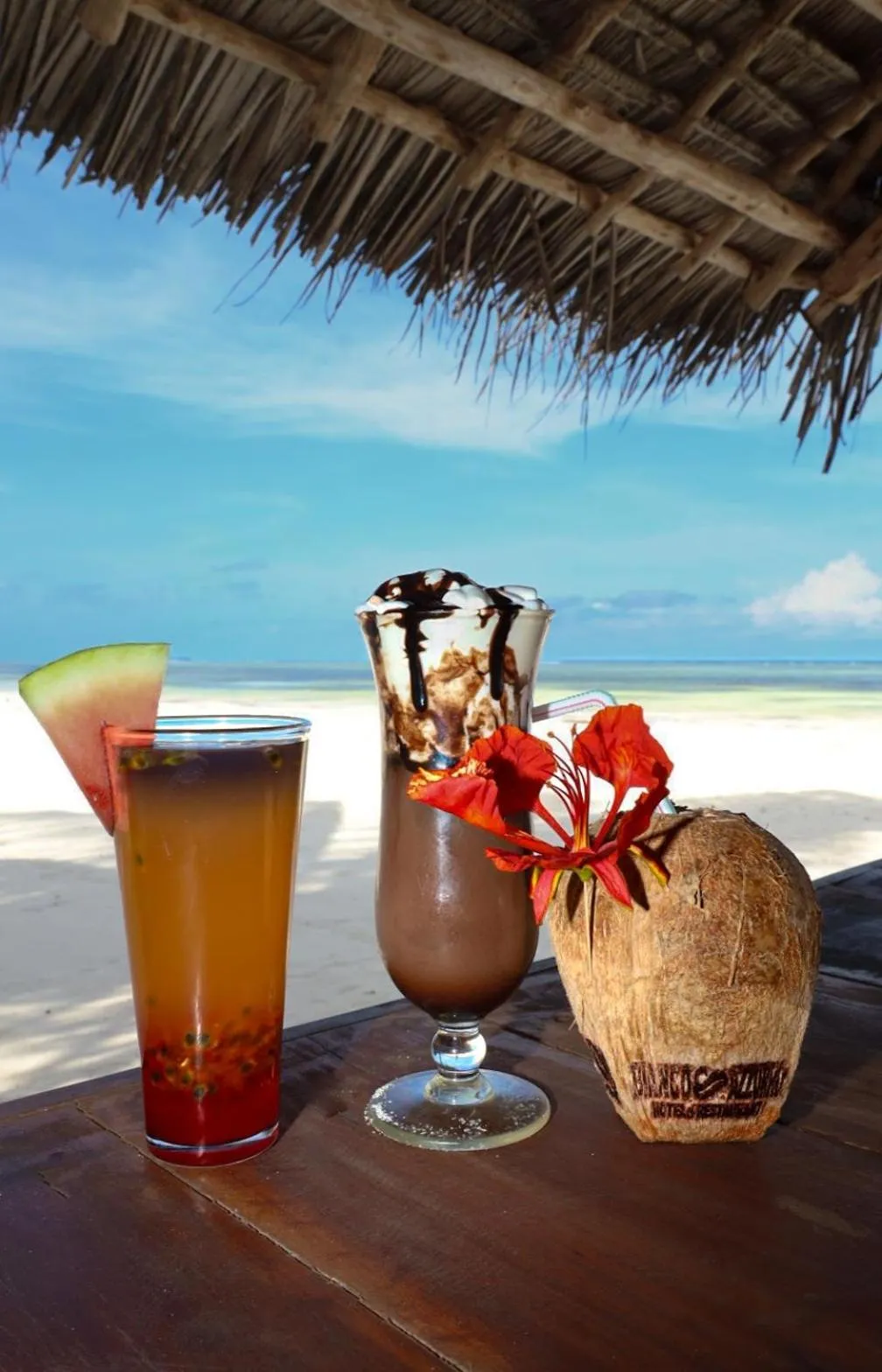 Lounge or bar in BIANCO AZZURRO Hotel & Restaurant