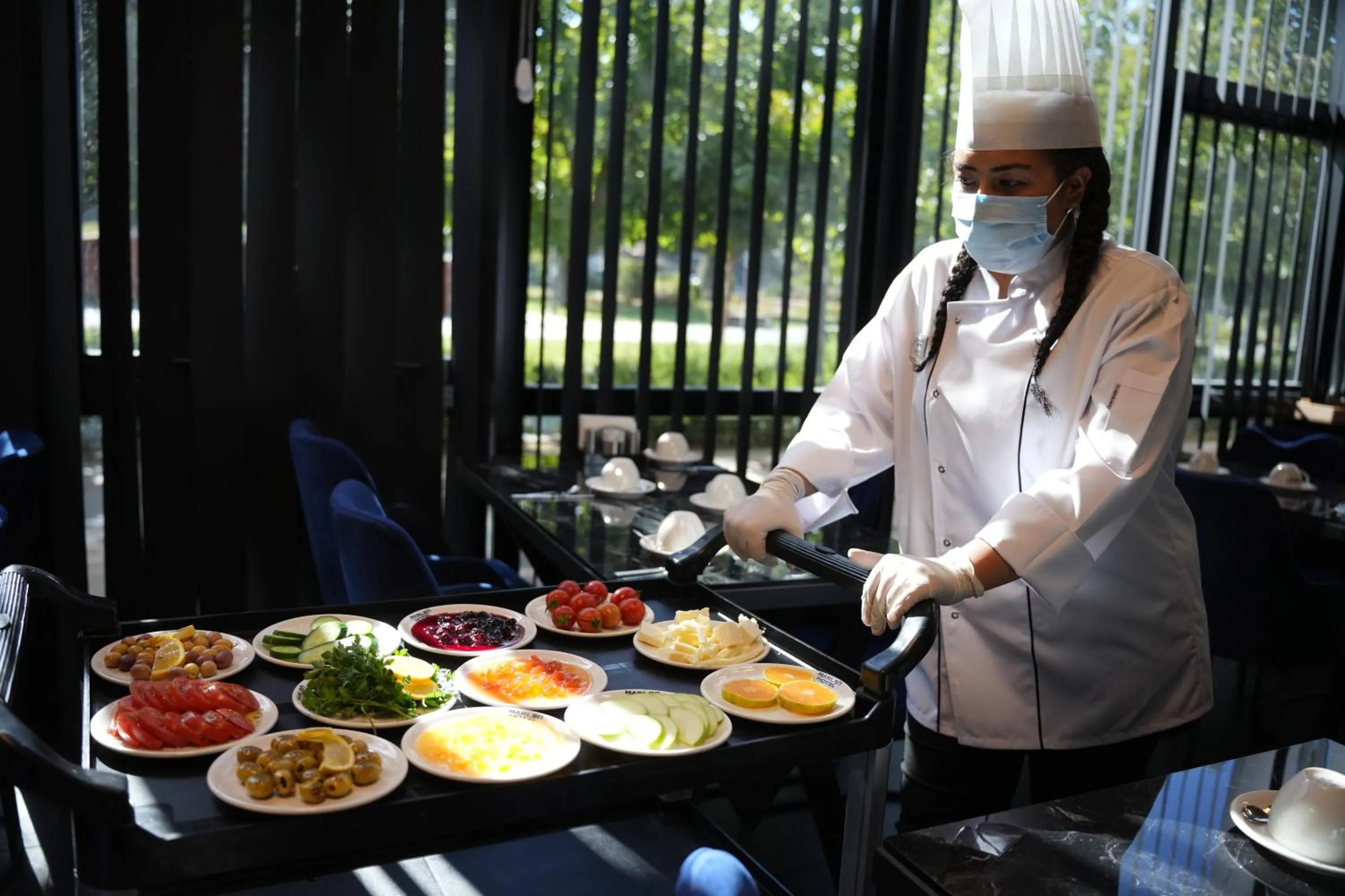 Food and drinks in Marlen Hotel Bayraklı