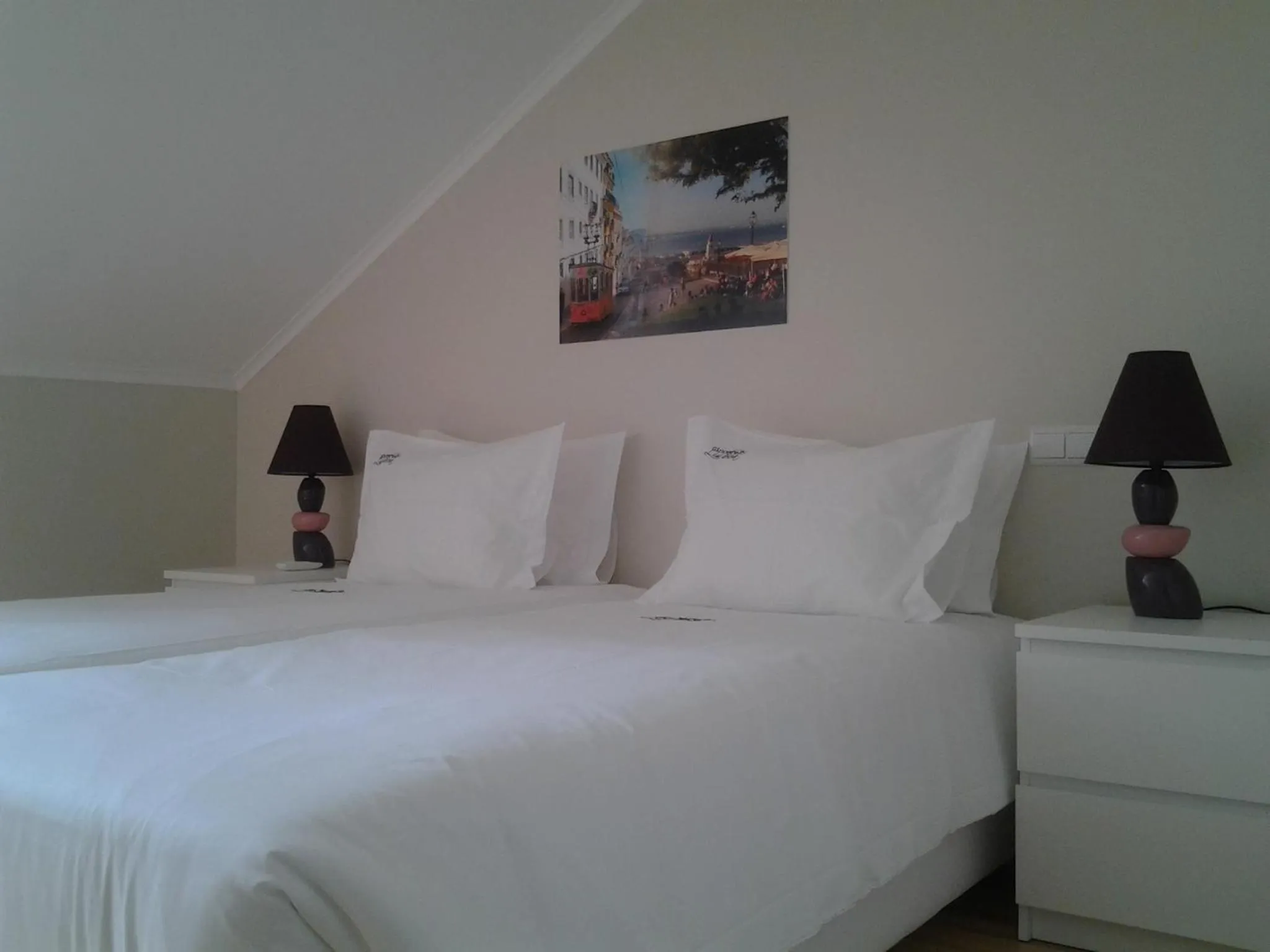 Bed in Sincerely Lisboa