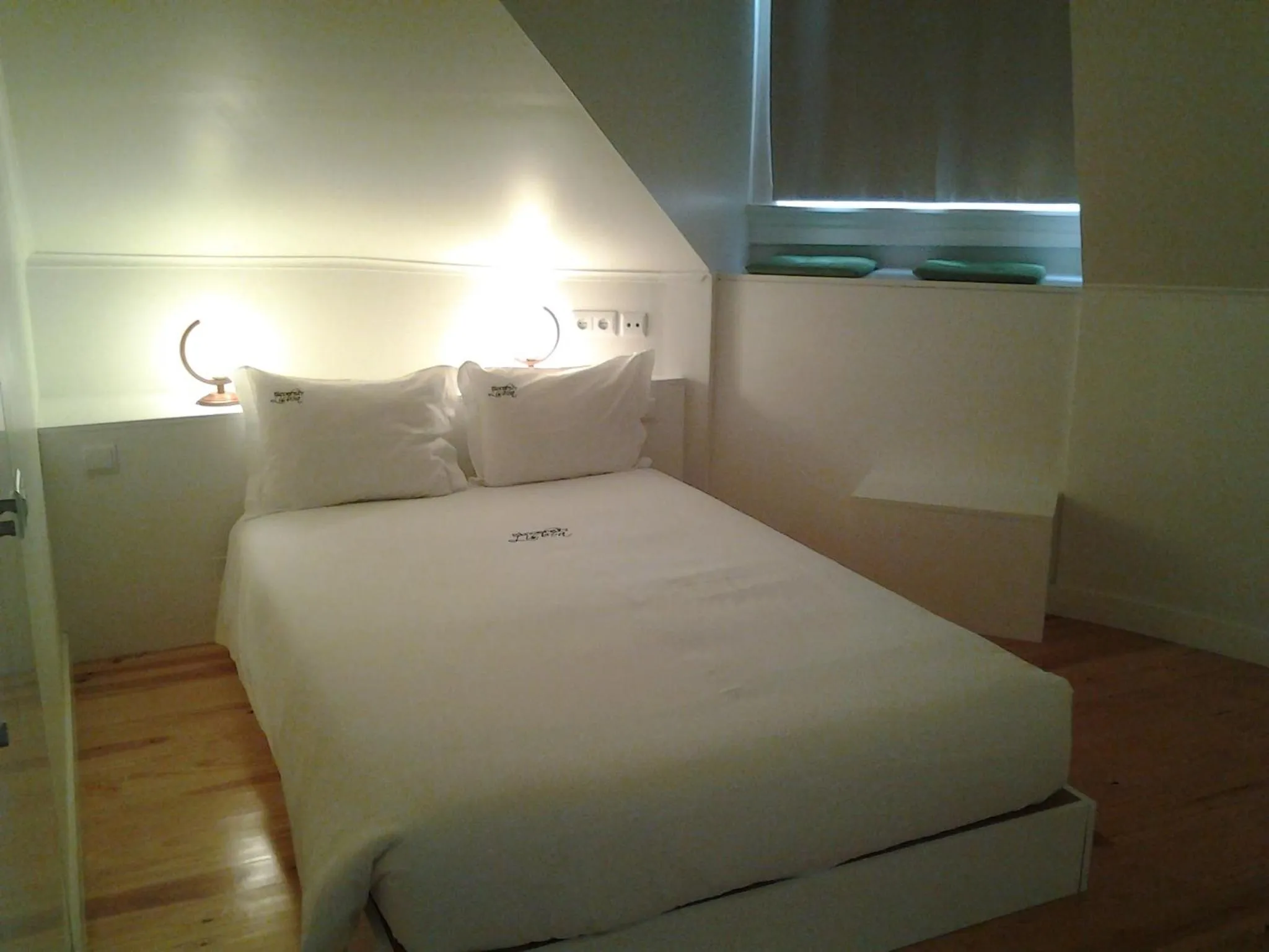 Bed in Sincerely Lisboa