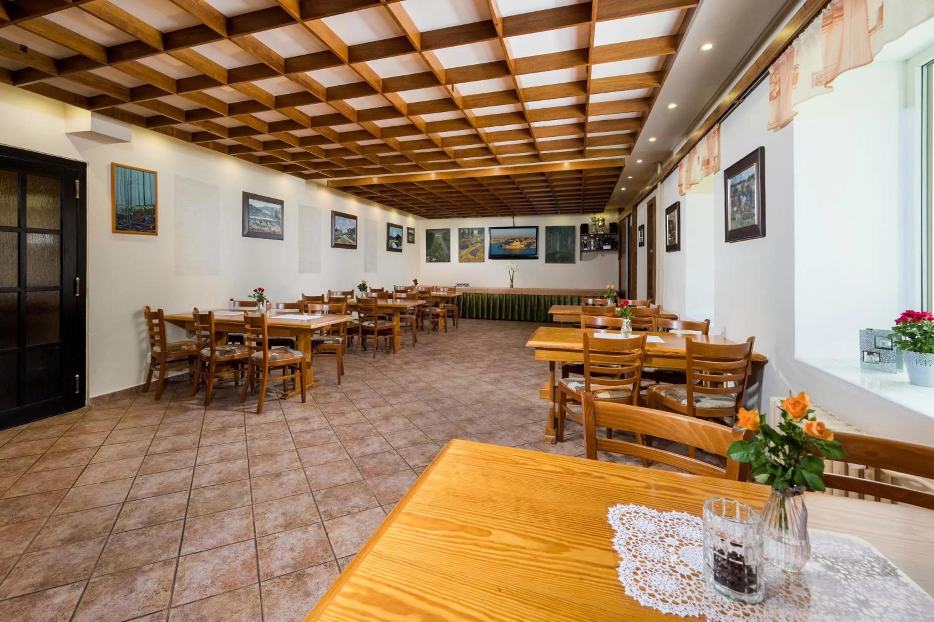 Restaurant/places to eat in Horský Hotel Jelínek