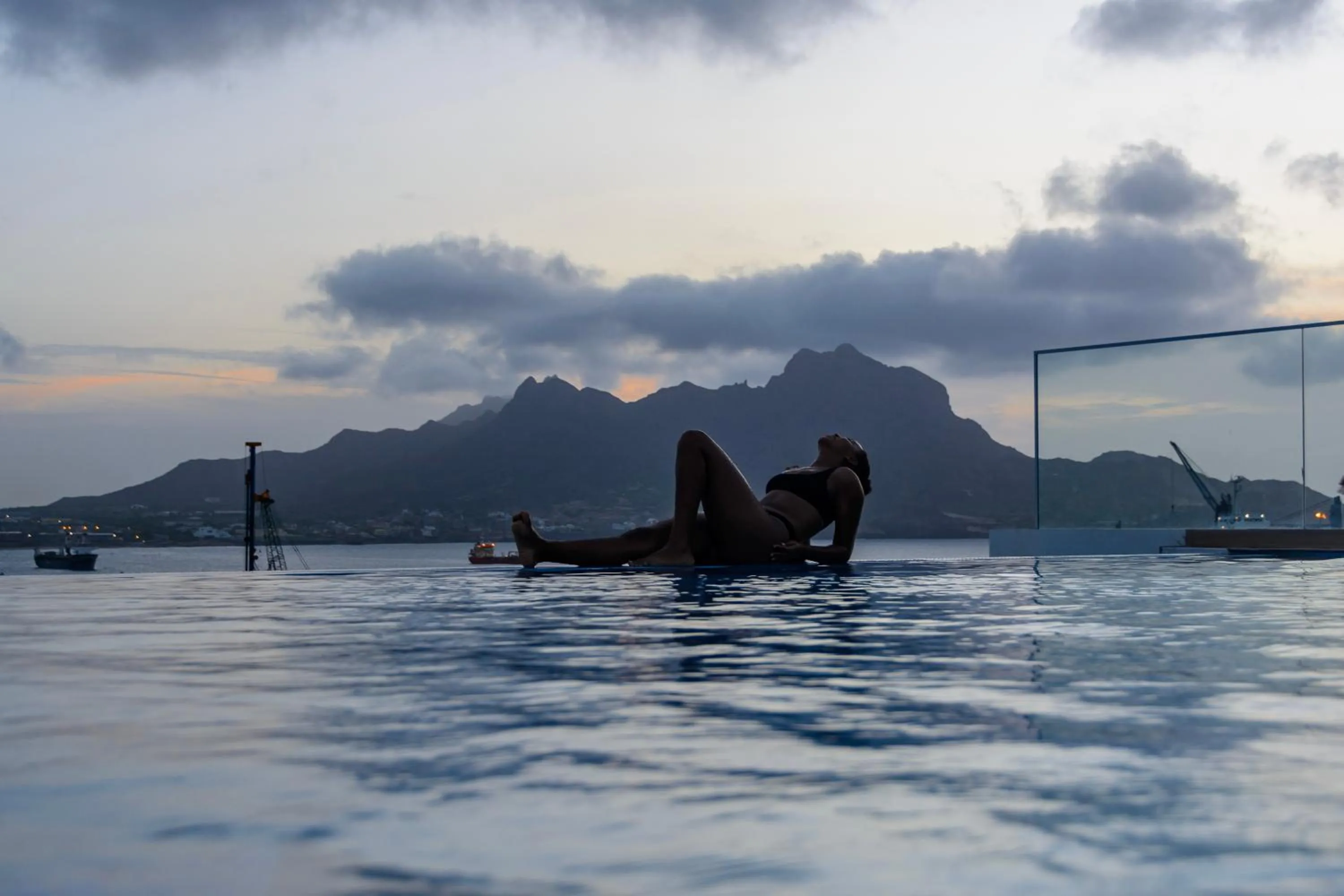 Pool view in Ouril Mindelo