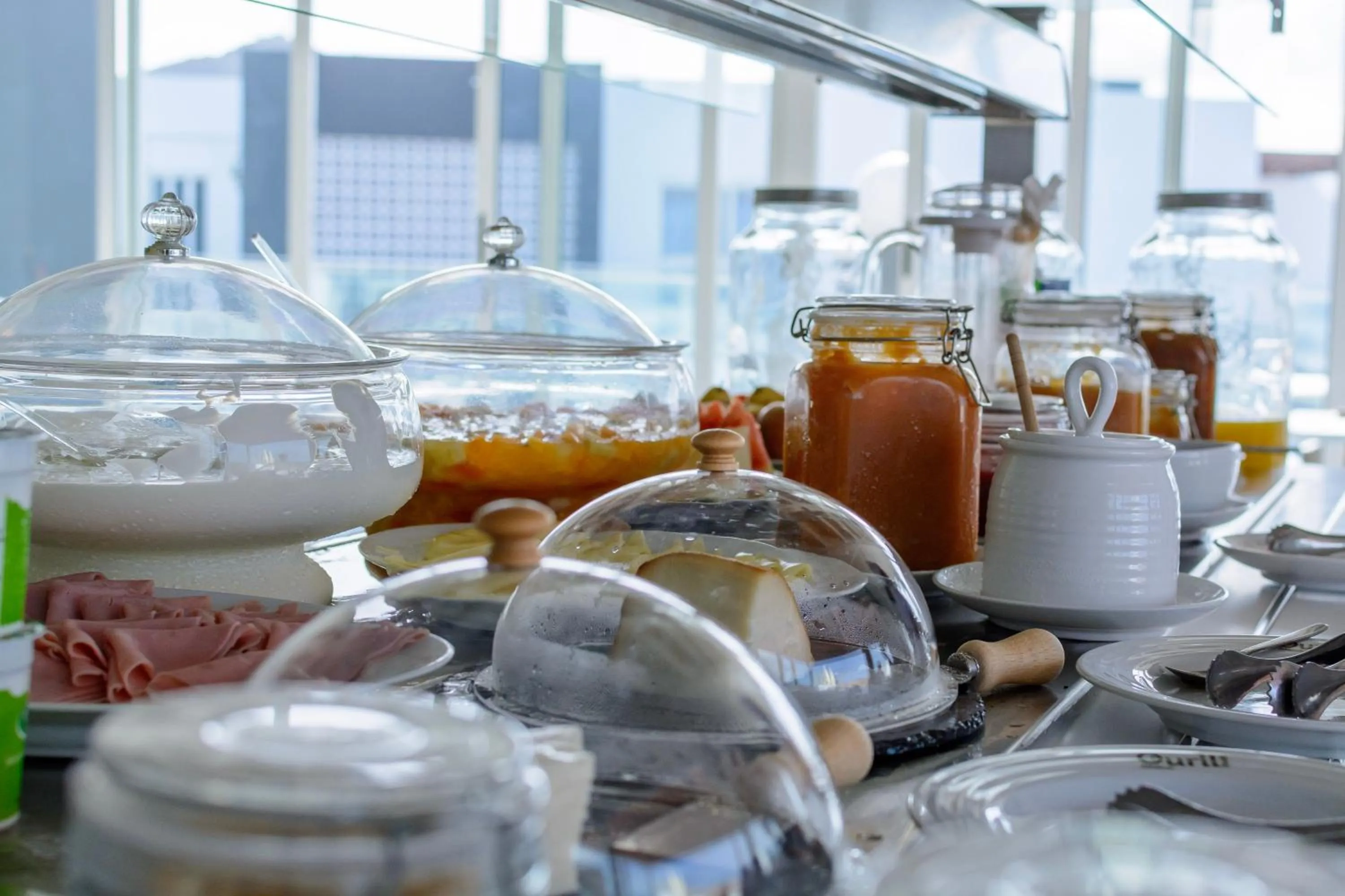 Continental breakfast in Ouril Mindelo