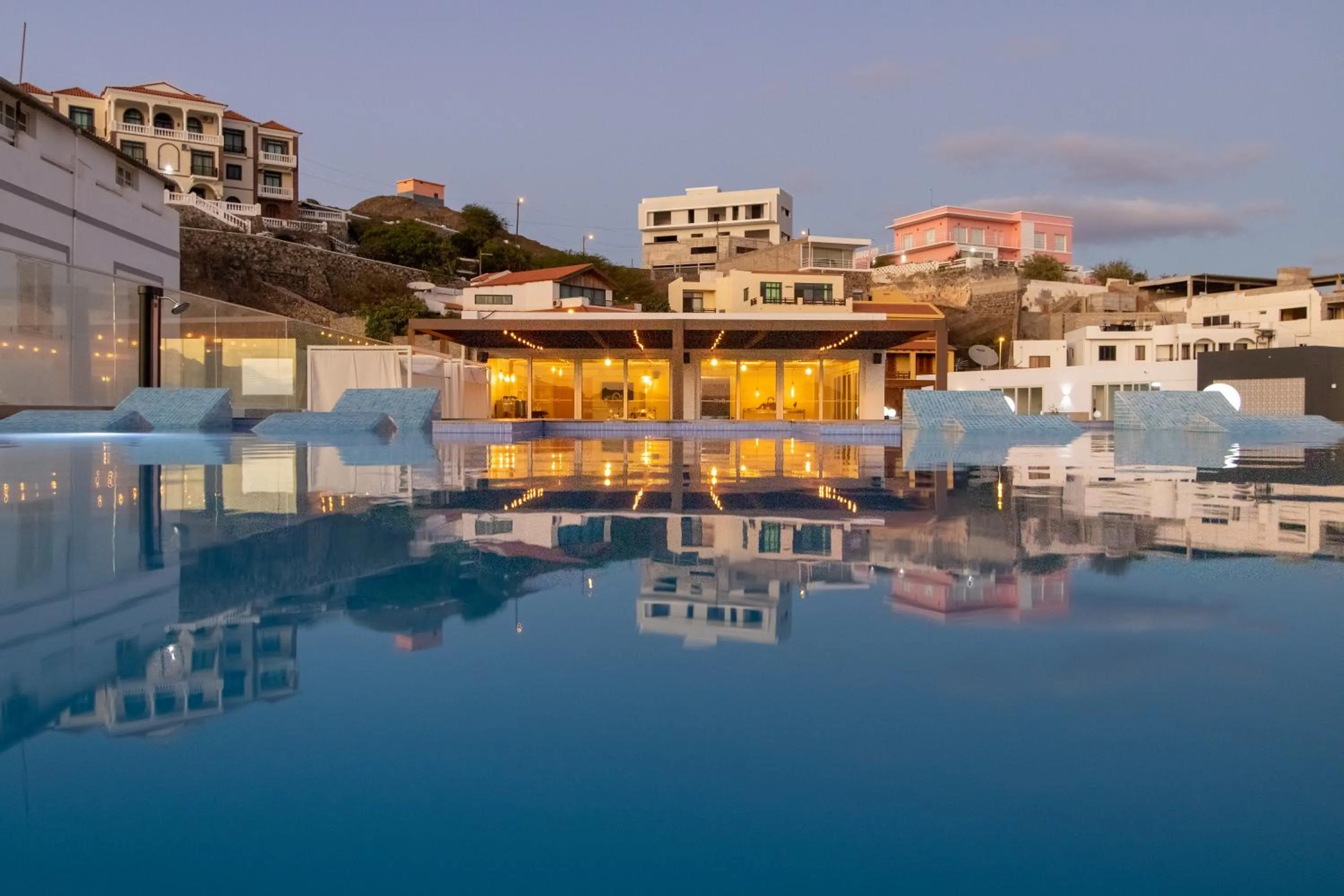 Swimming pool in Ouril Mindelo