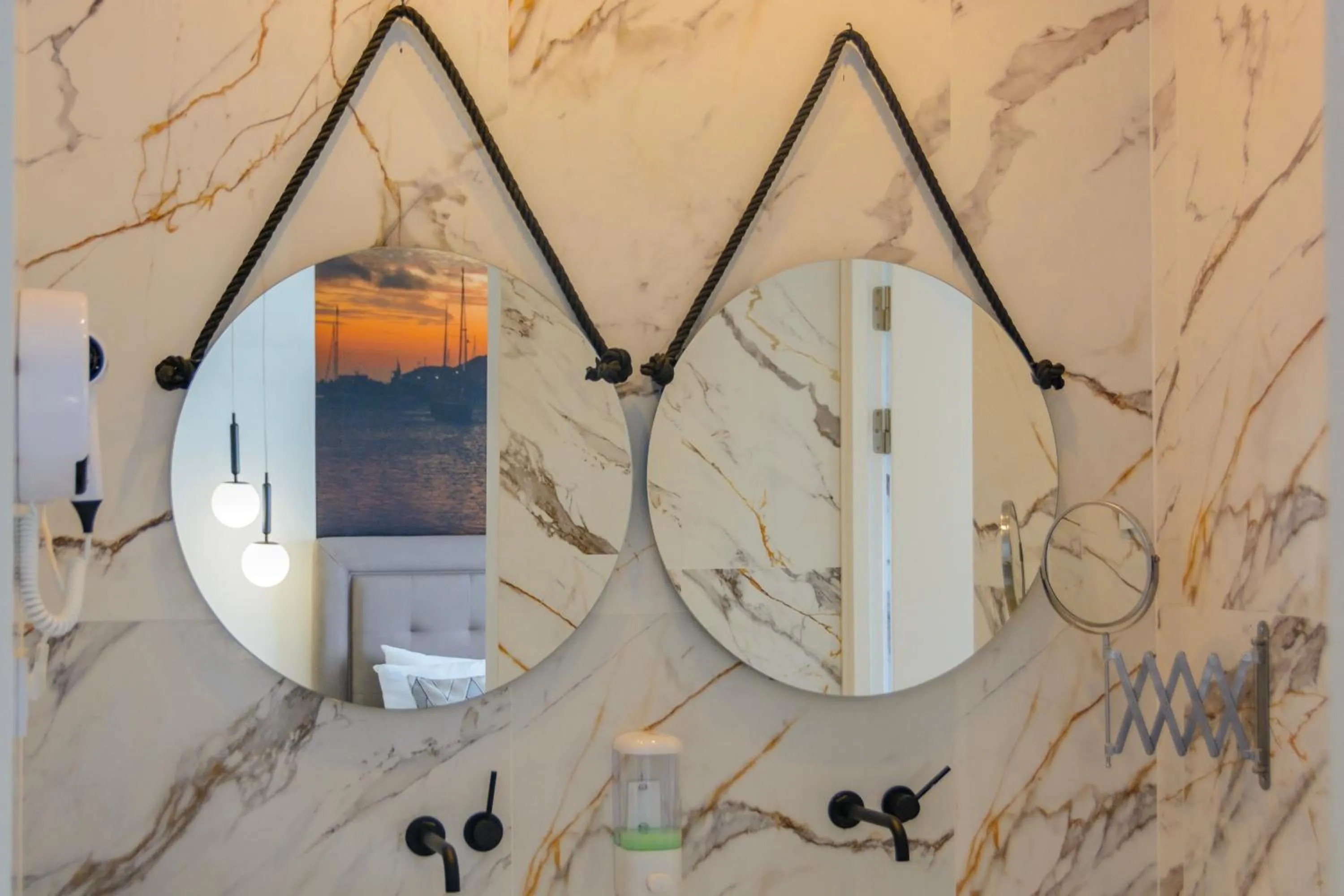 Bathroom in Ouril Mindelo