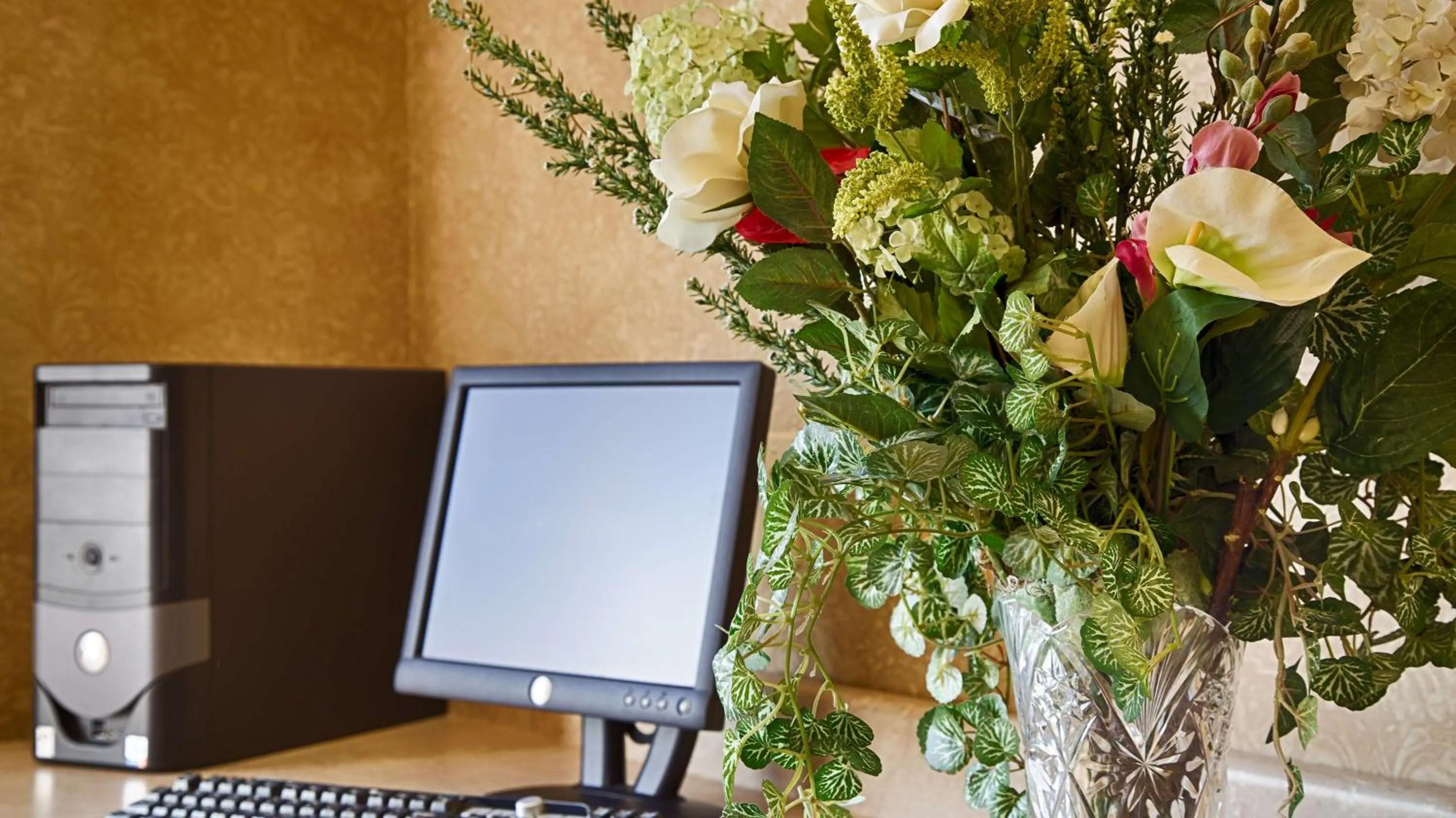 Lobby or reception in Best Western Penn-Ohio Inn & Suites