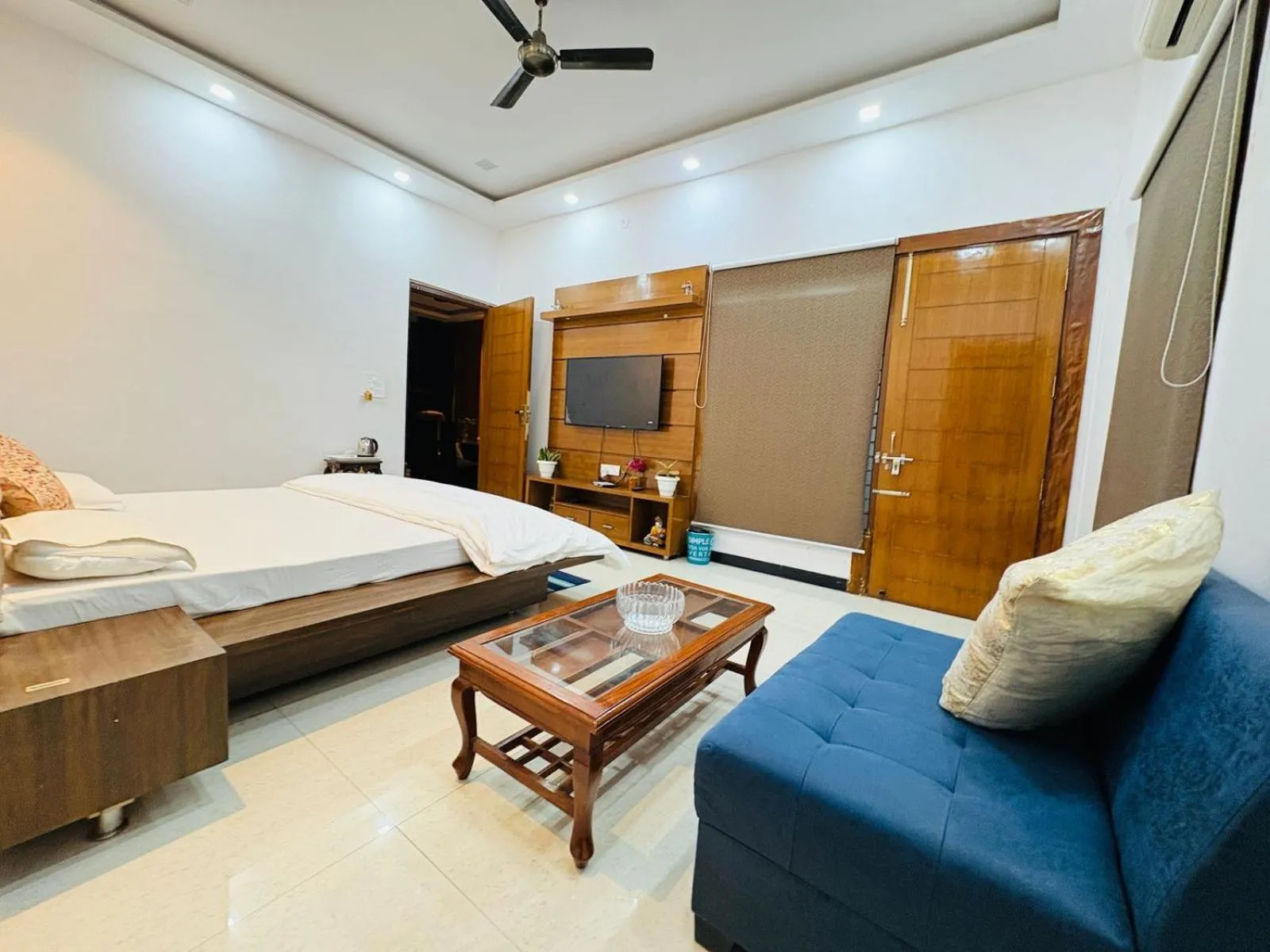 Shreshth Home Stay - Best Family Accommodation - 3km from Har Ki Pauri, Haridwar, Uttarakhand